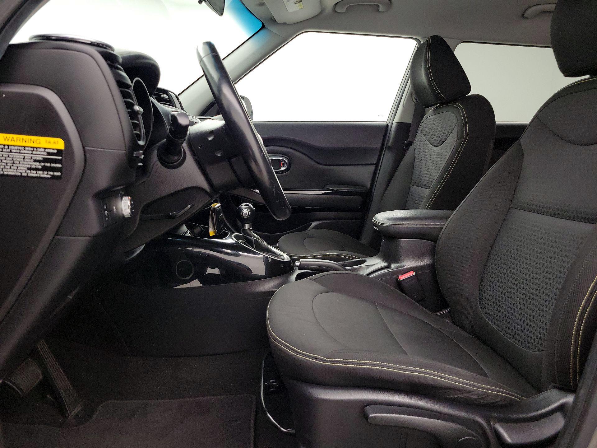 Thumbnail: 2014 Kia Soul - 11