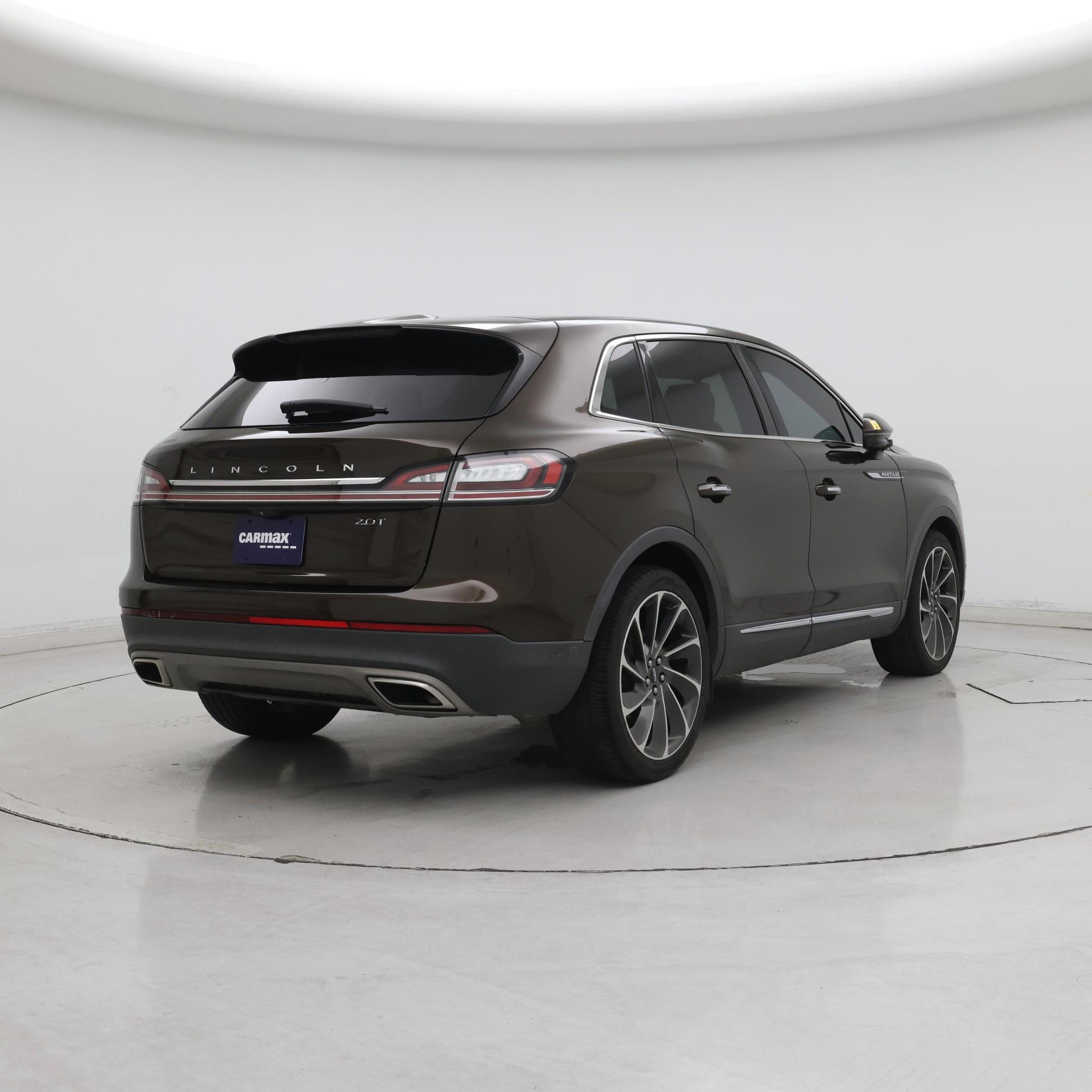 Thumbnail: 2019 Lincoln Nautilus - 8
