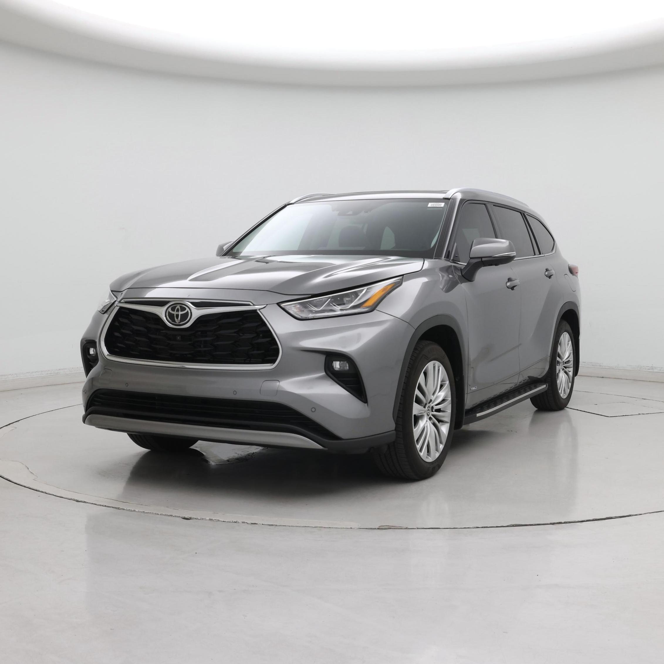 Thumbnail: 2025 Toyota Highlander - 4