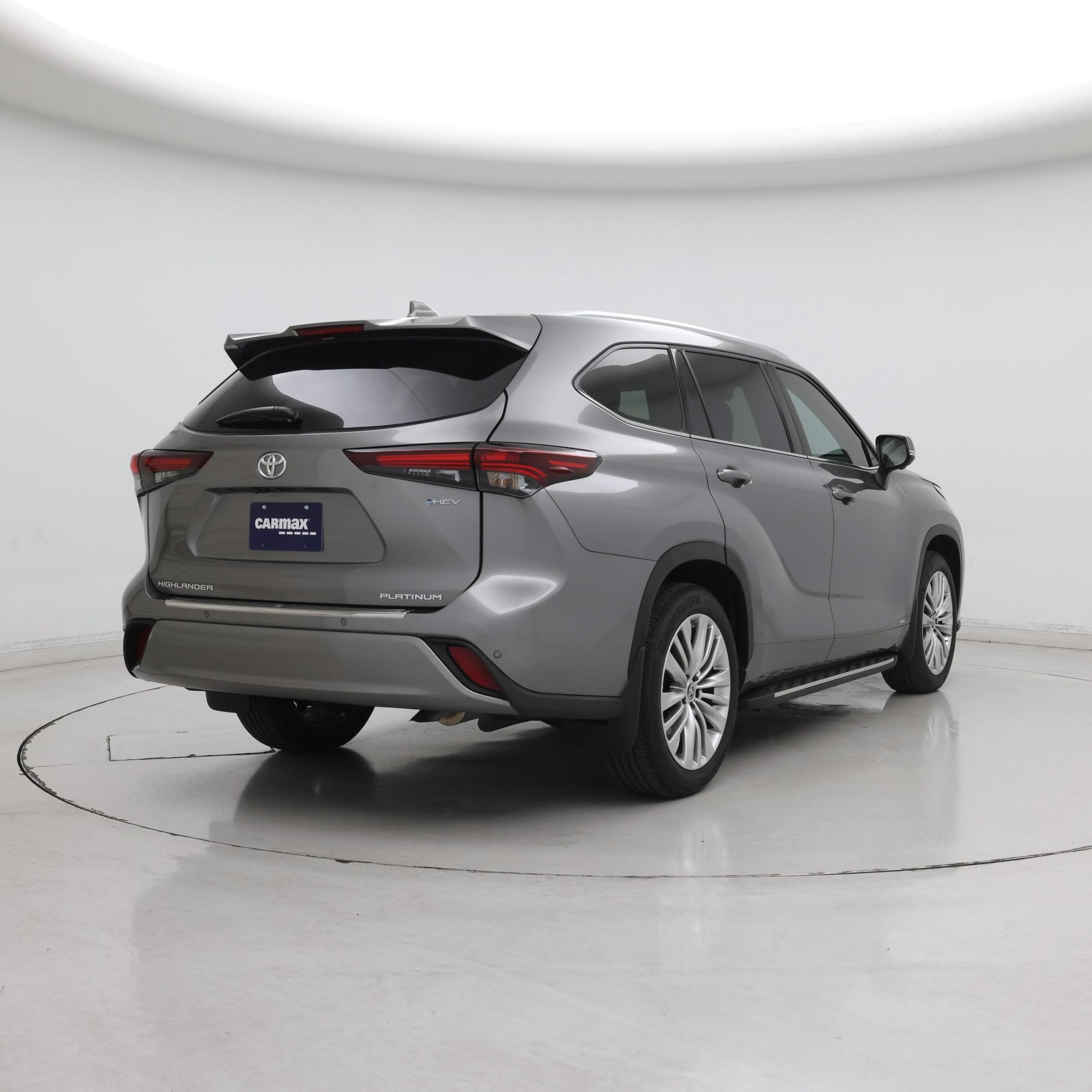 Thumbnail: 2025 Toyota Highlander - 8