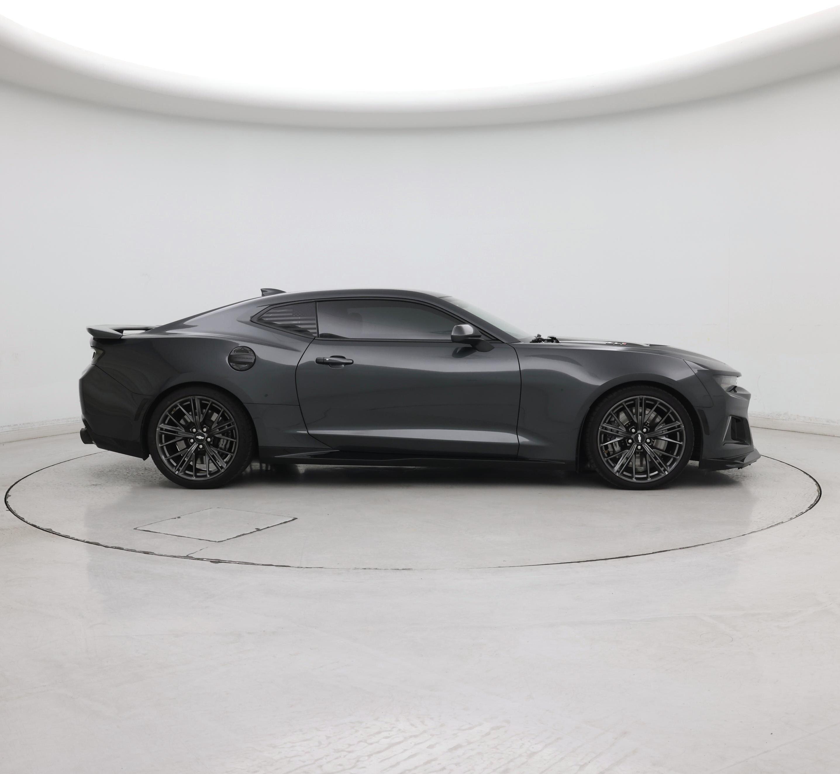 Thumbnail: 2018 Chevrolet Camaro - 7
