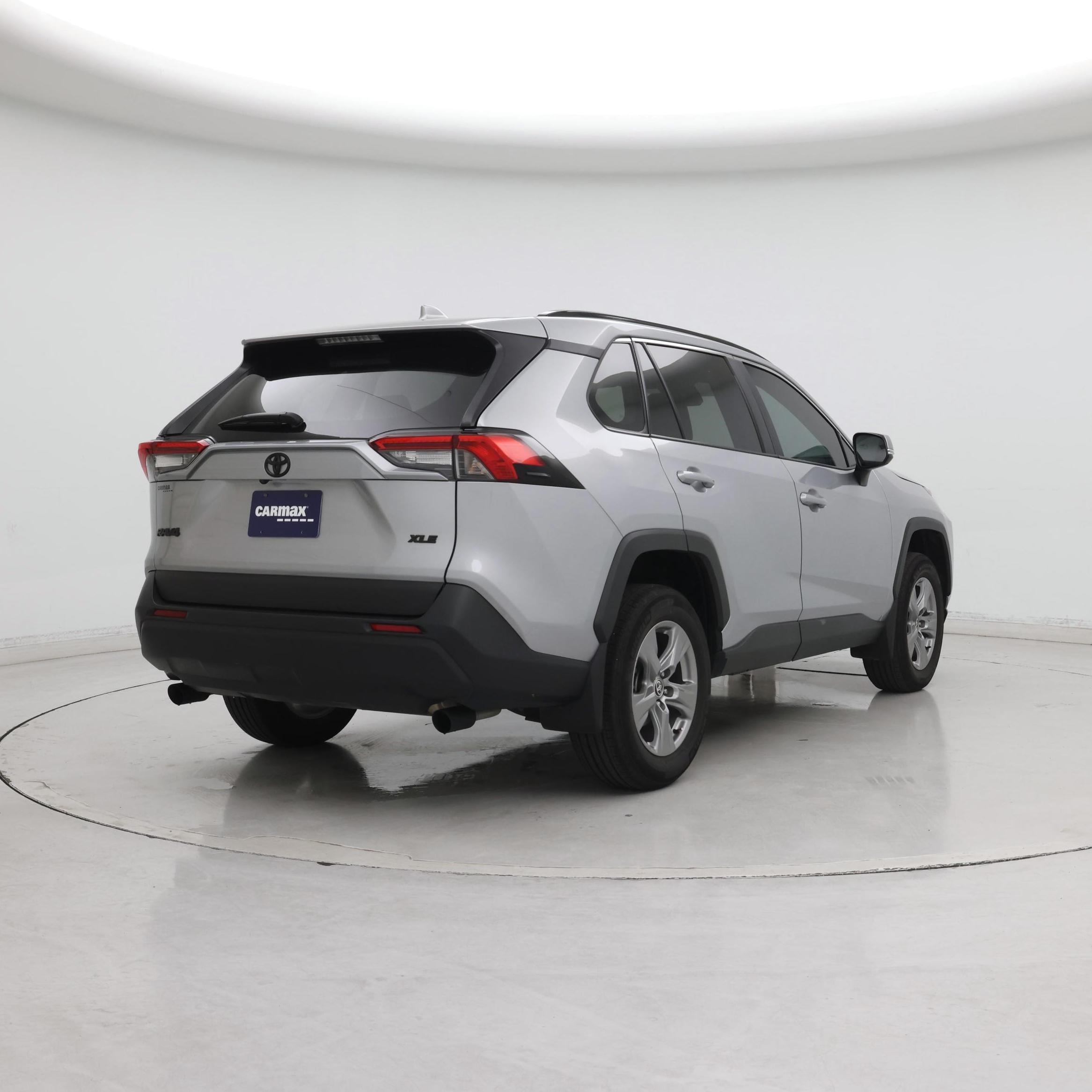 Thumbnail: 2024 Toyota RAV4 - 8