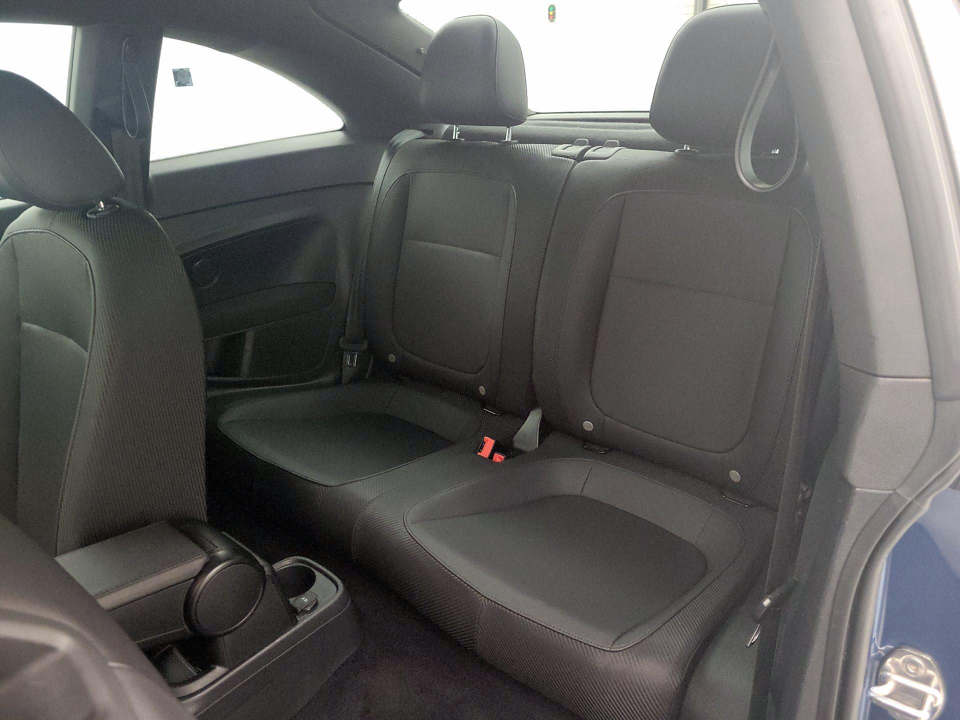 Thumbnail: 2016 Volkswagen Beetle - 18