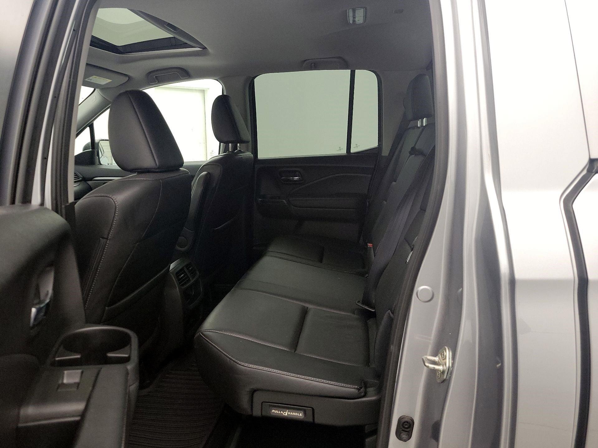Thumbnail: 2019 Honda Ridgeline - 20