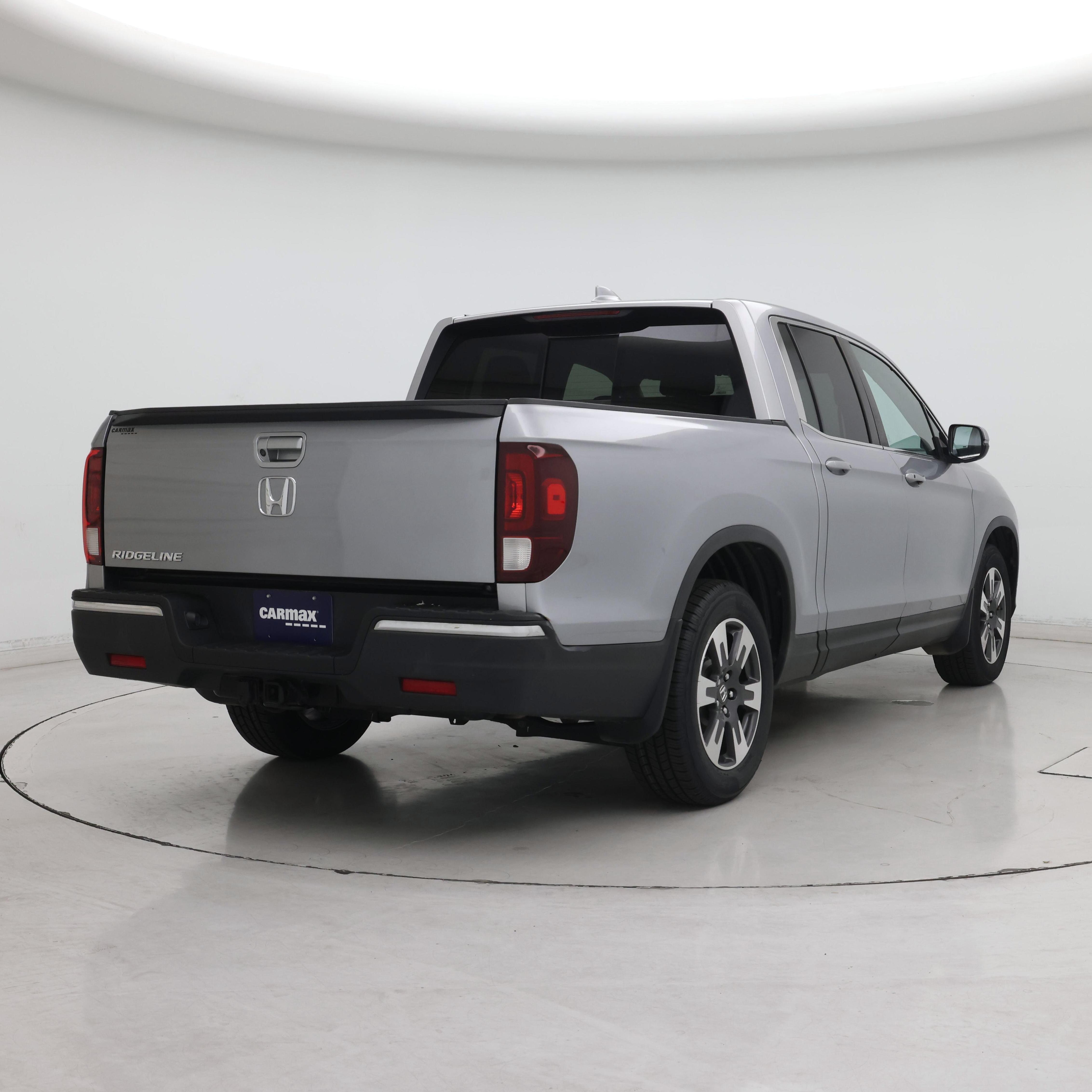 Thumbnail: 2019 Honda Ridgeline - 8