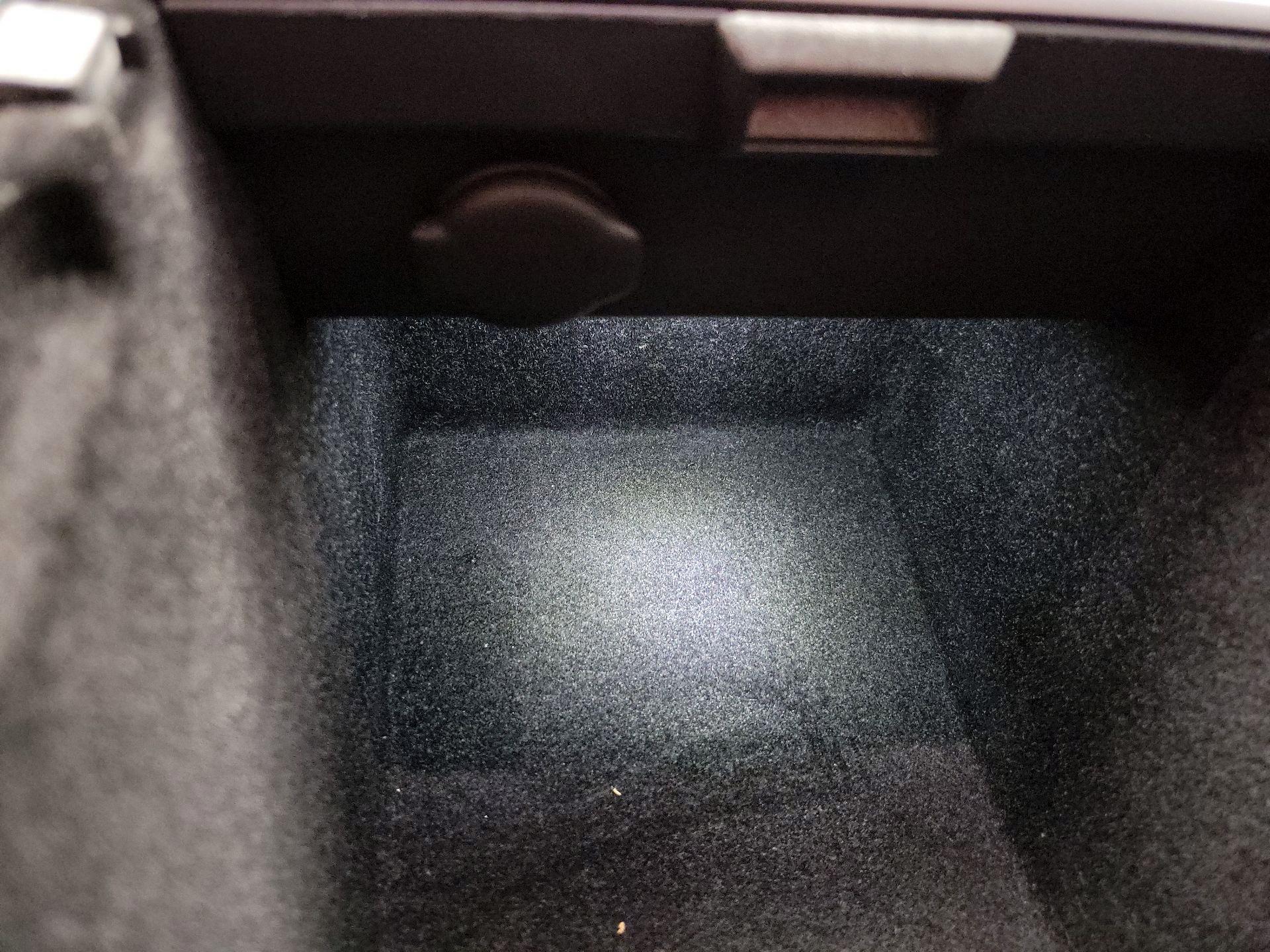 Thumbnail: 2022 Tesla Model 3 - 18