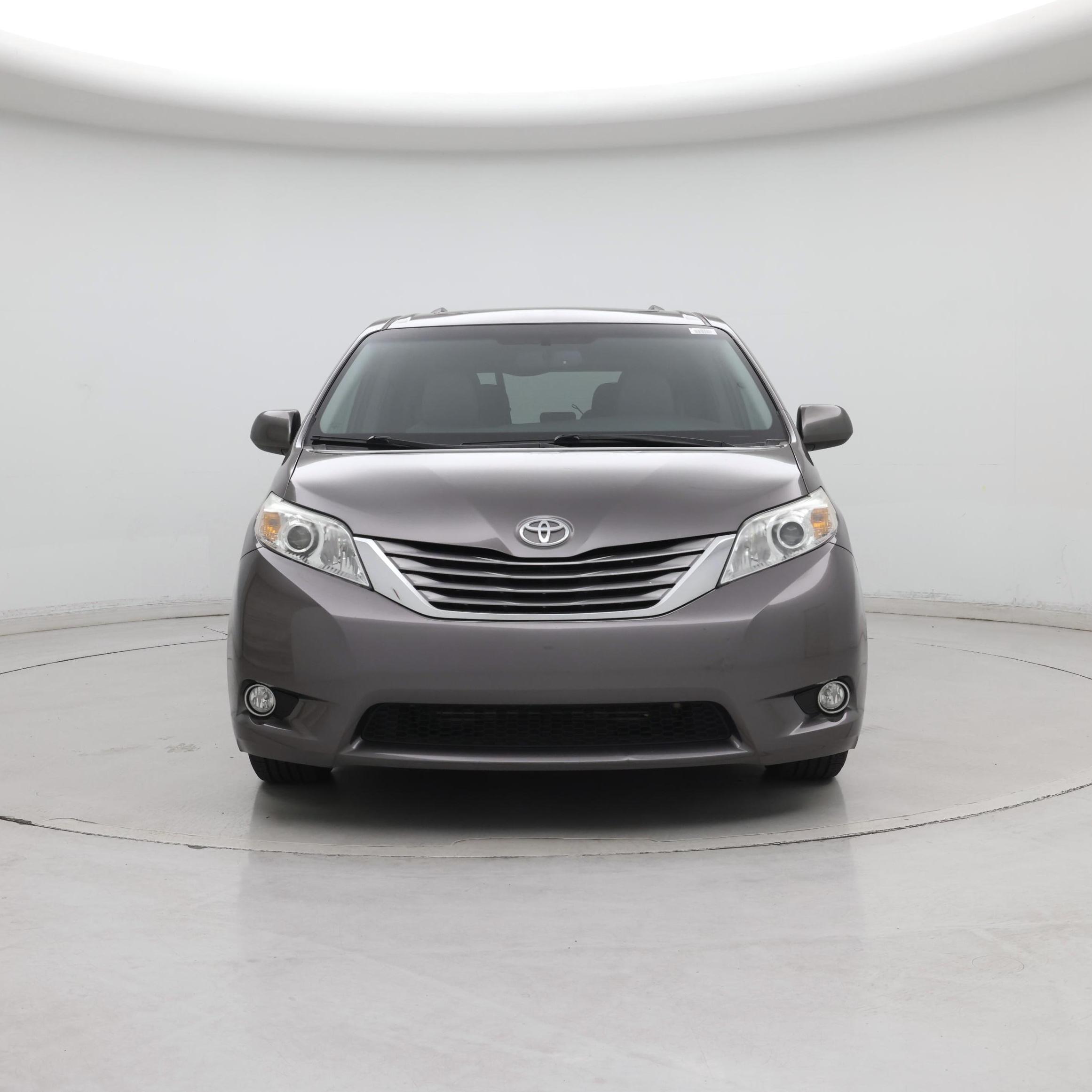 Thumbnail: 2017 Toyota Sienna - 5