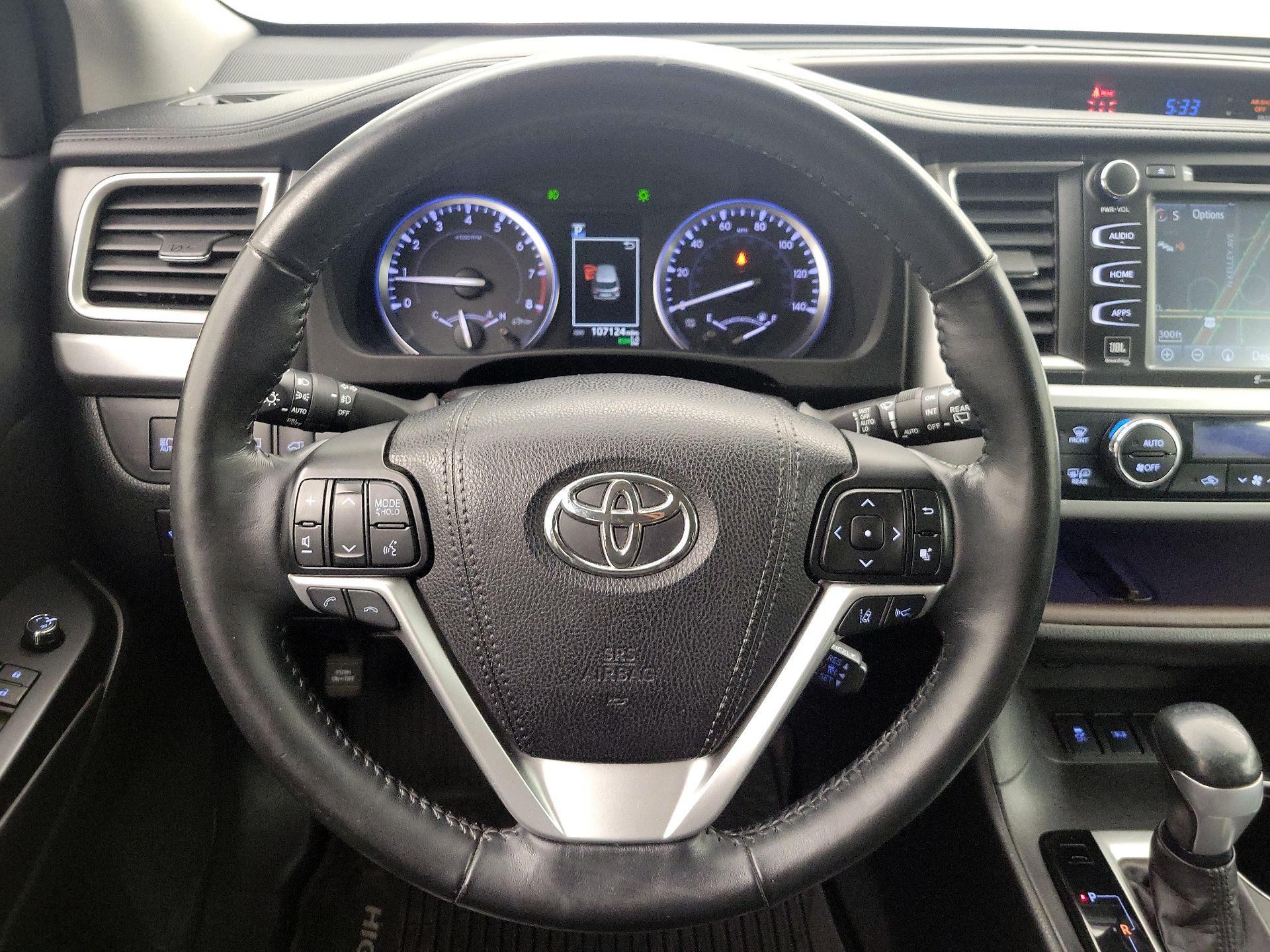 Thumbnail: 2018 Toyota Highlander - 10