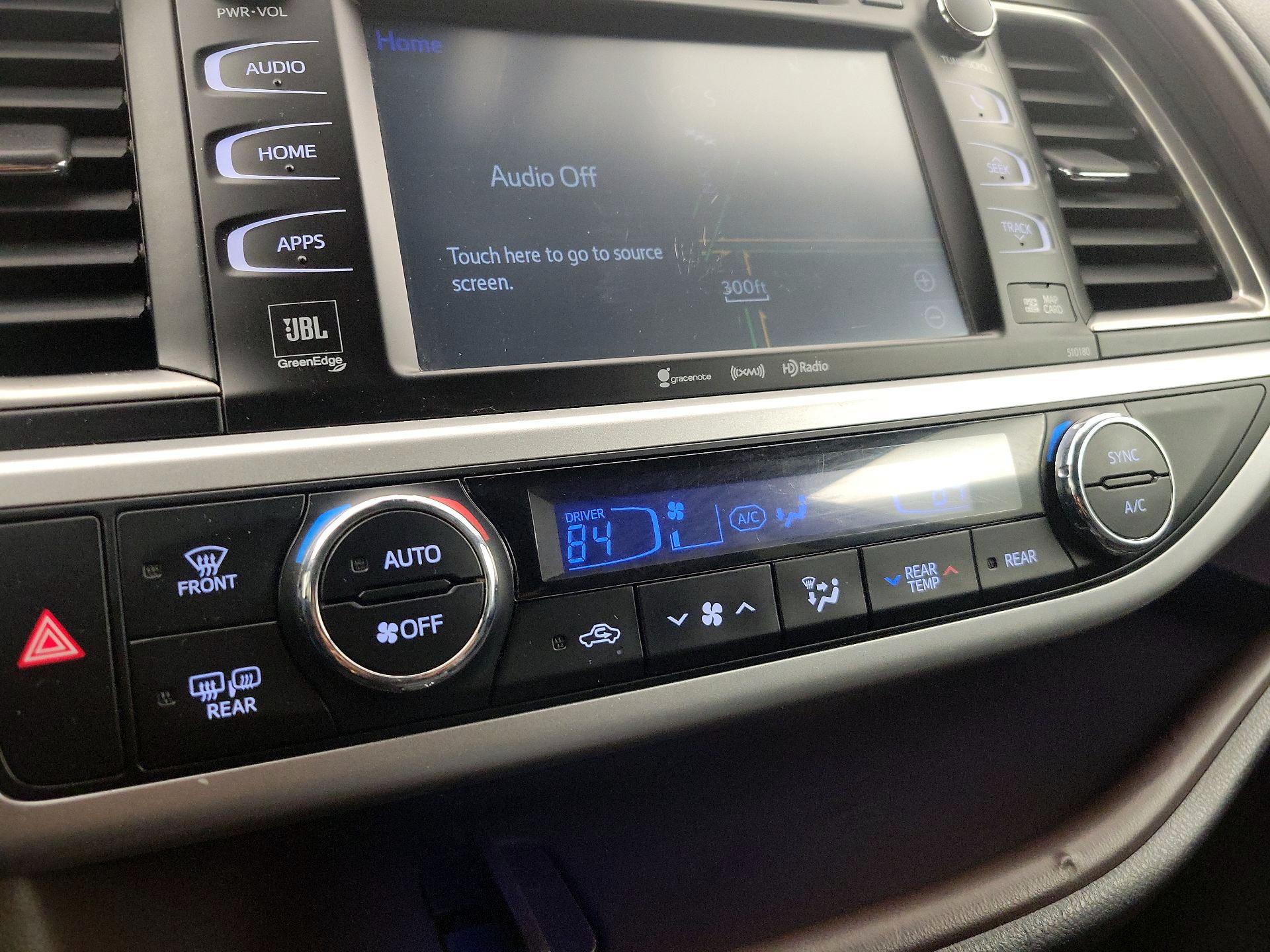 Thumbnail: 2018 Toyota Highlander - 17