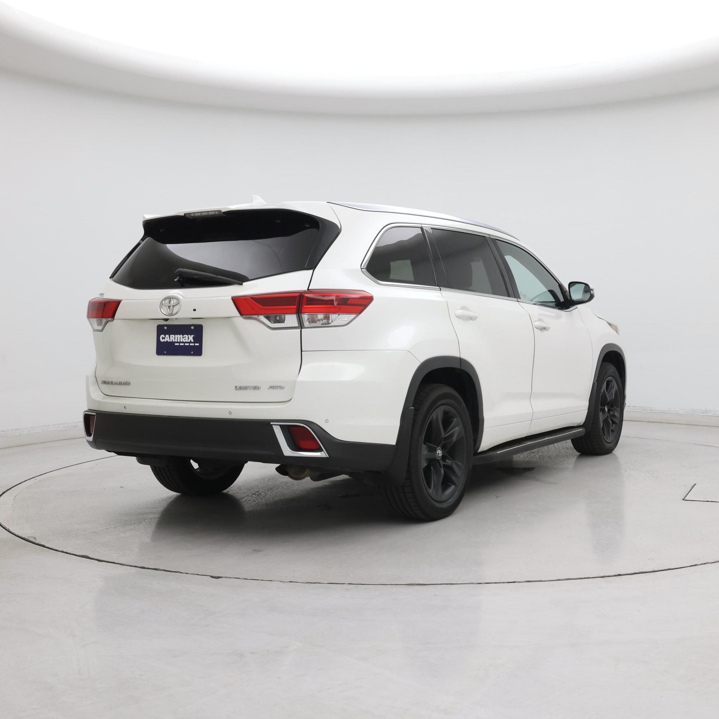 Thumbnail: 2018 Toyota Highlander - 8