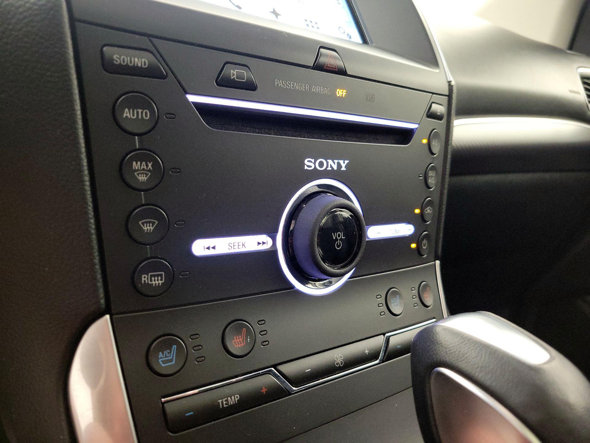 Thumbnail: 2016 Ford Edge - 17