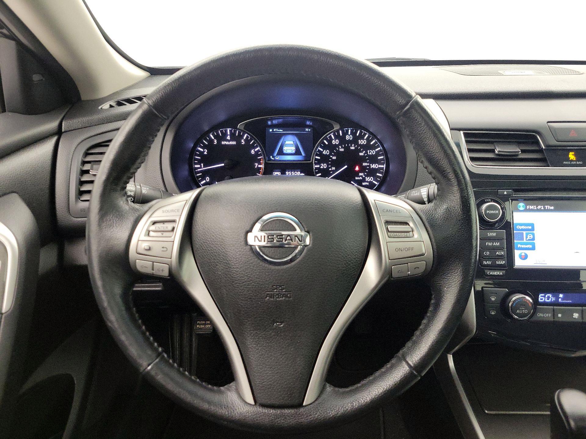 Thumbnail: 2014 Nissan Altima - 10
