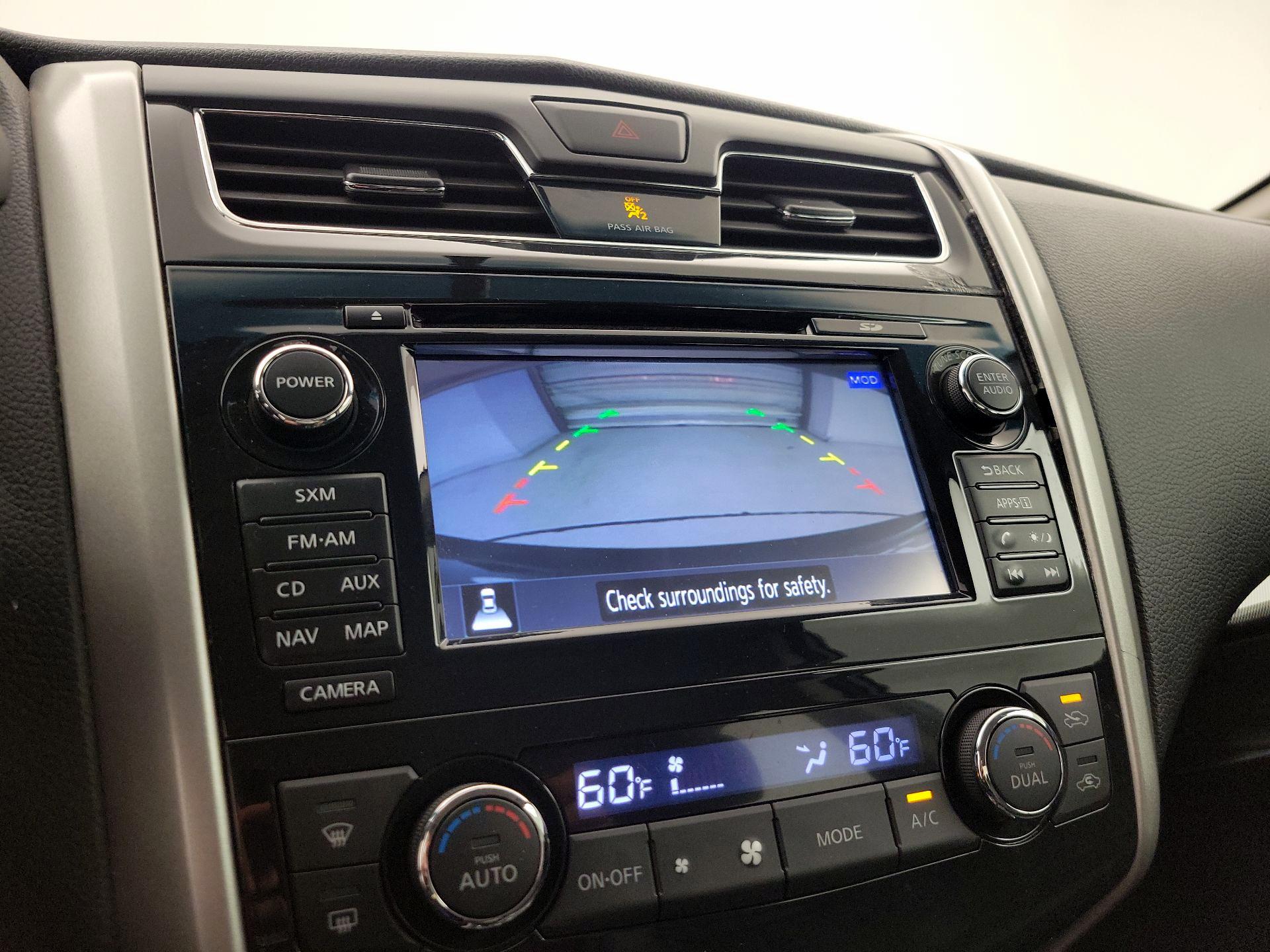 Thumbnail: 2014 Nissan Altima - 15