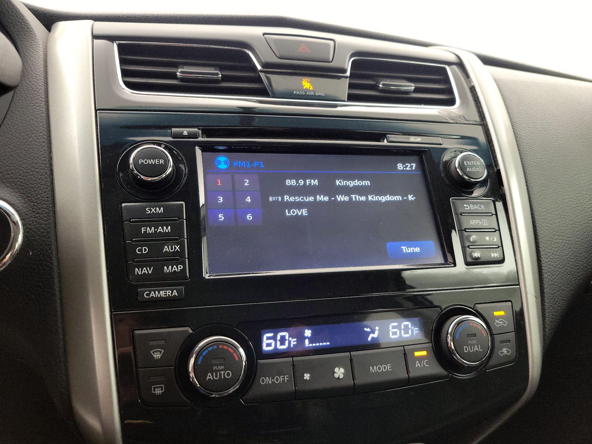 Thumbnail: 2014 Nissan Altima - 16