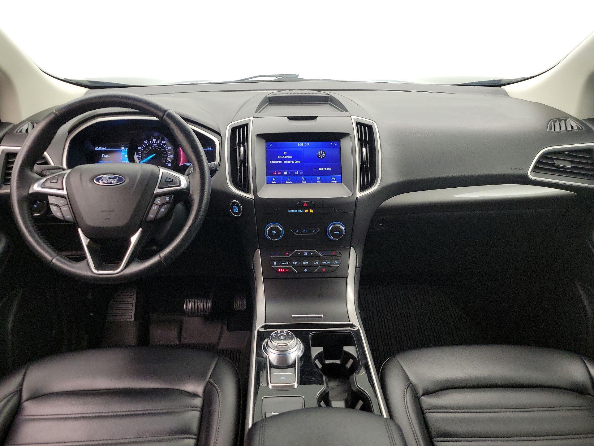 Thumbnail: 2020 Ford Edge - 9