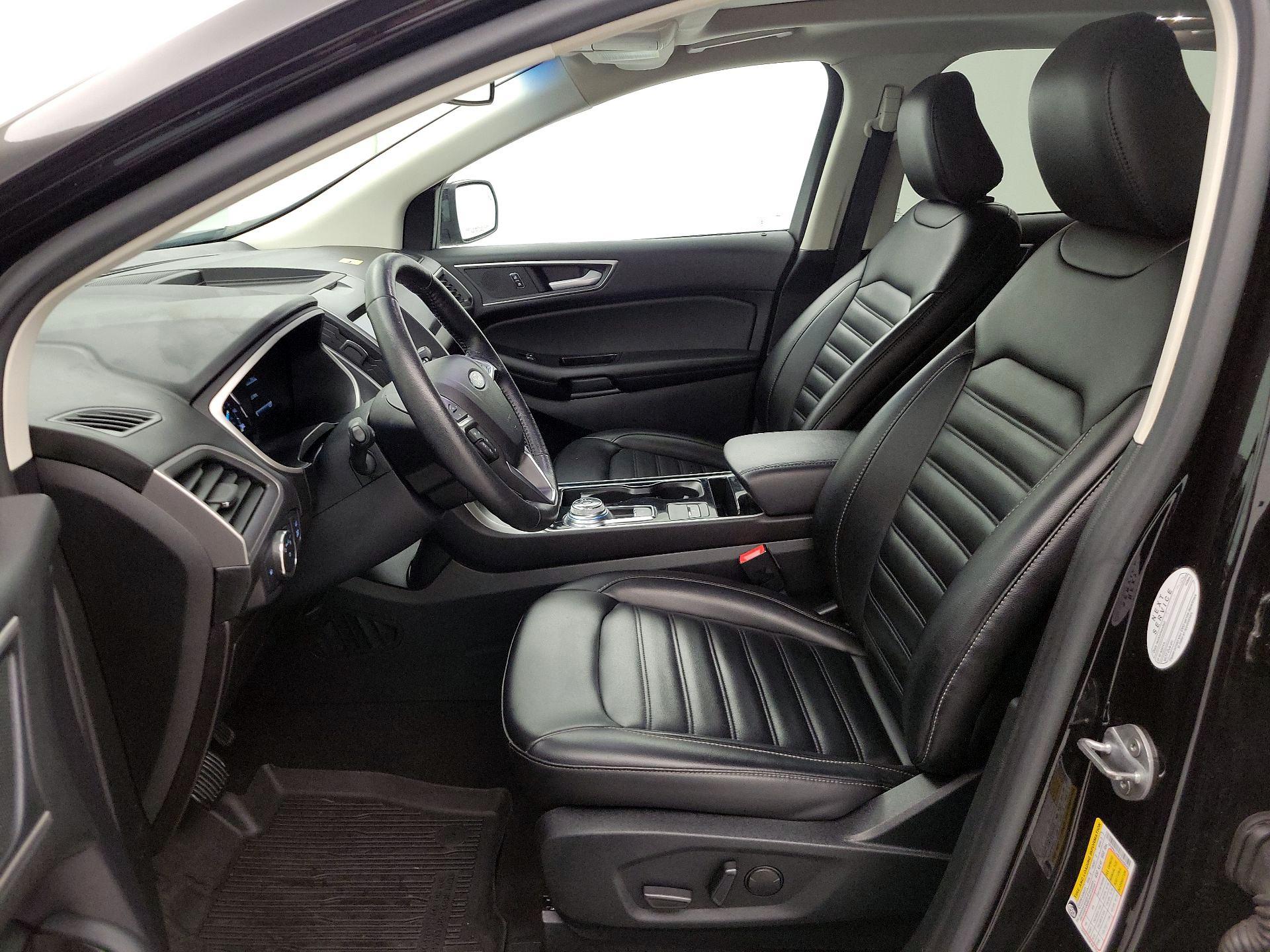 Thumbnail: 2020 Ford Edge - 11