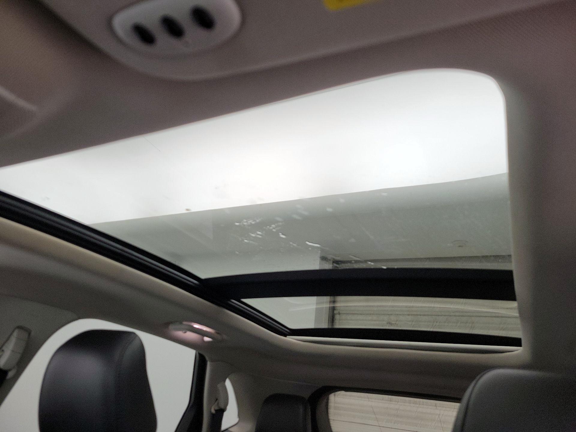 Thumbnail: 2020 Ford Edge - 19