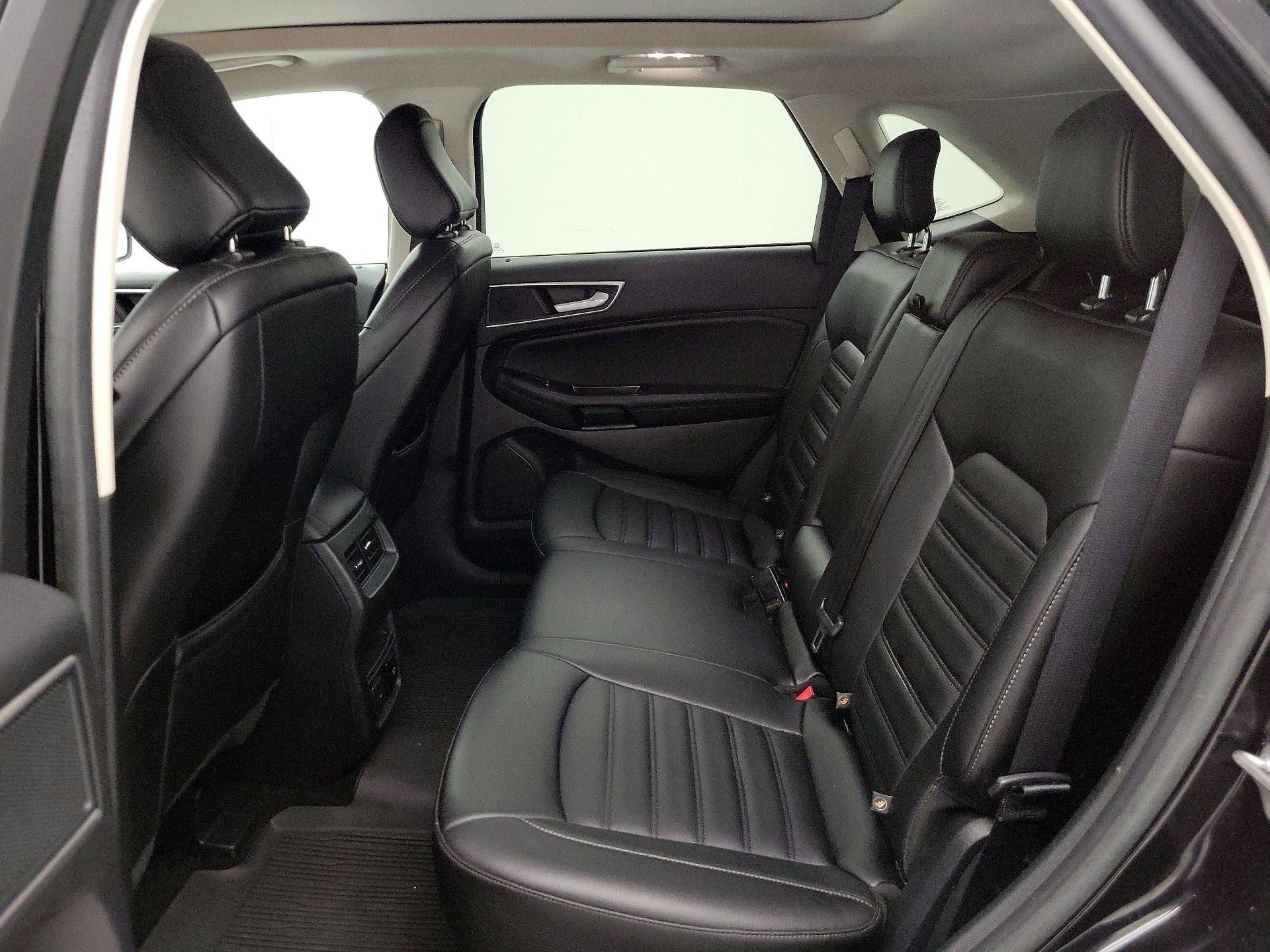 Thumbnail: 2020 Ford Edge - 20