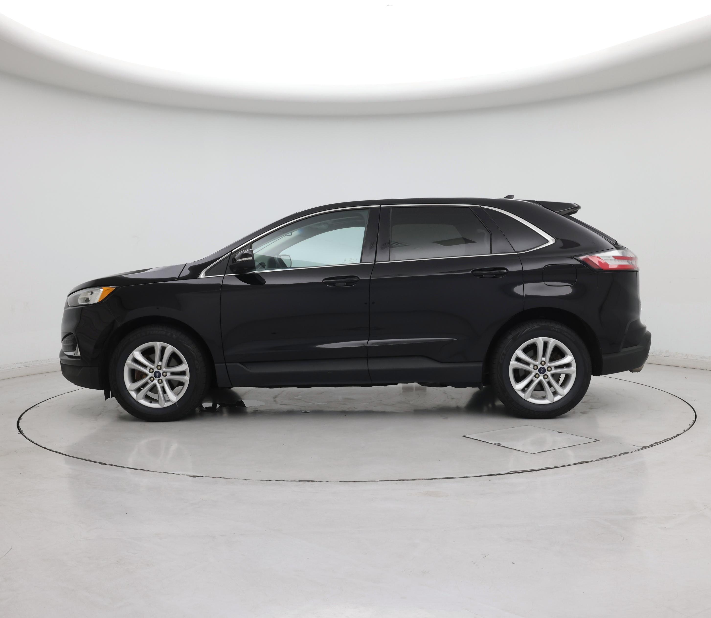 Thumbnail: 2020 Ford Edge - 3
