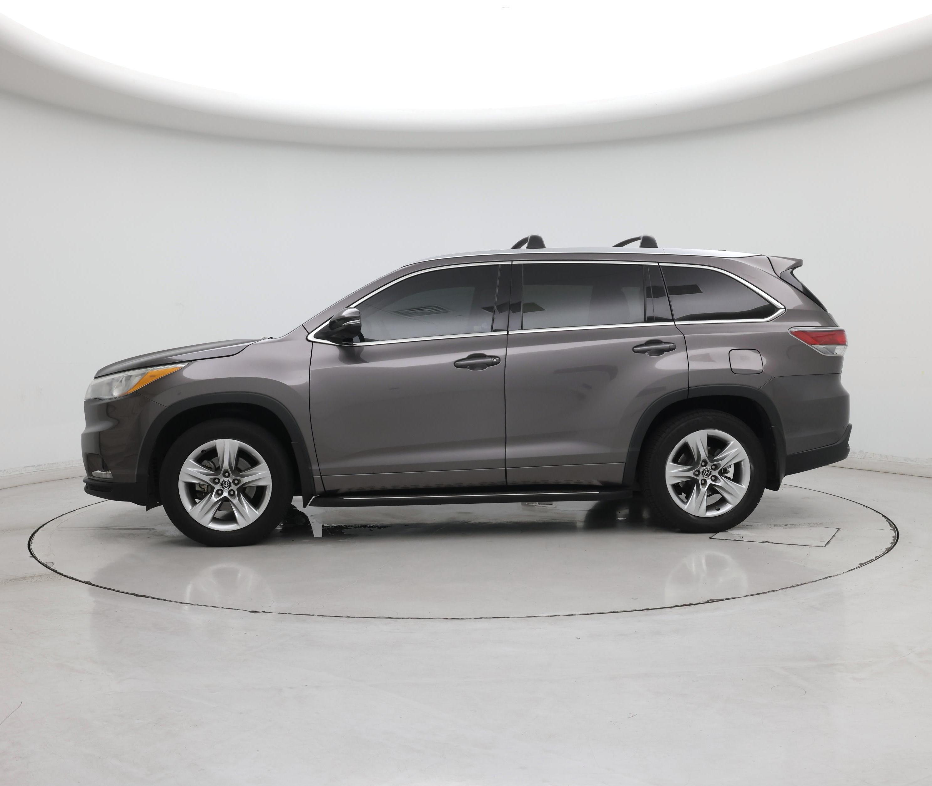 Thumbnail: 2016 Toyota Highlander - 3