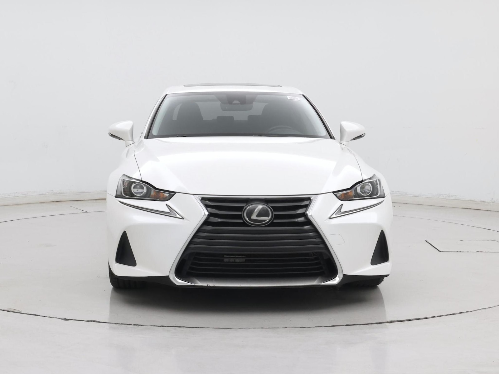 2019 Lexus IS 300 - Photo 6