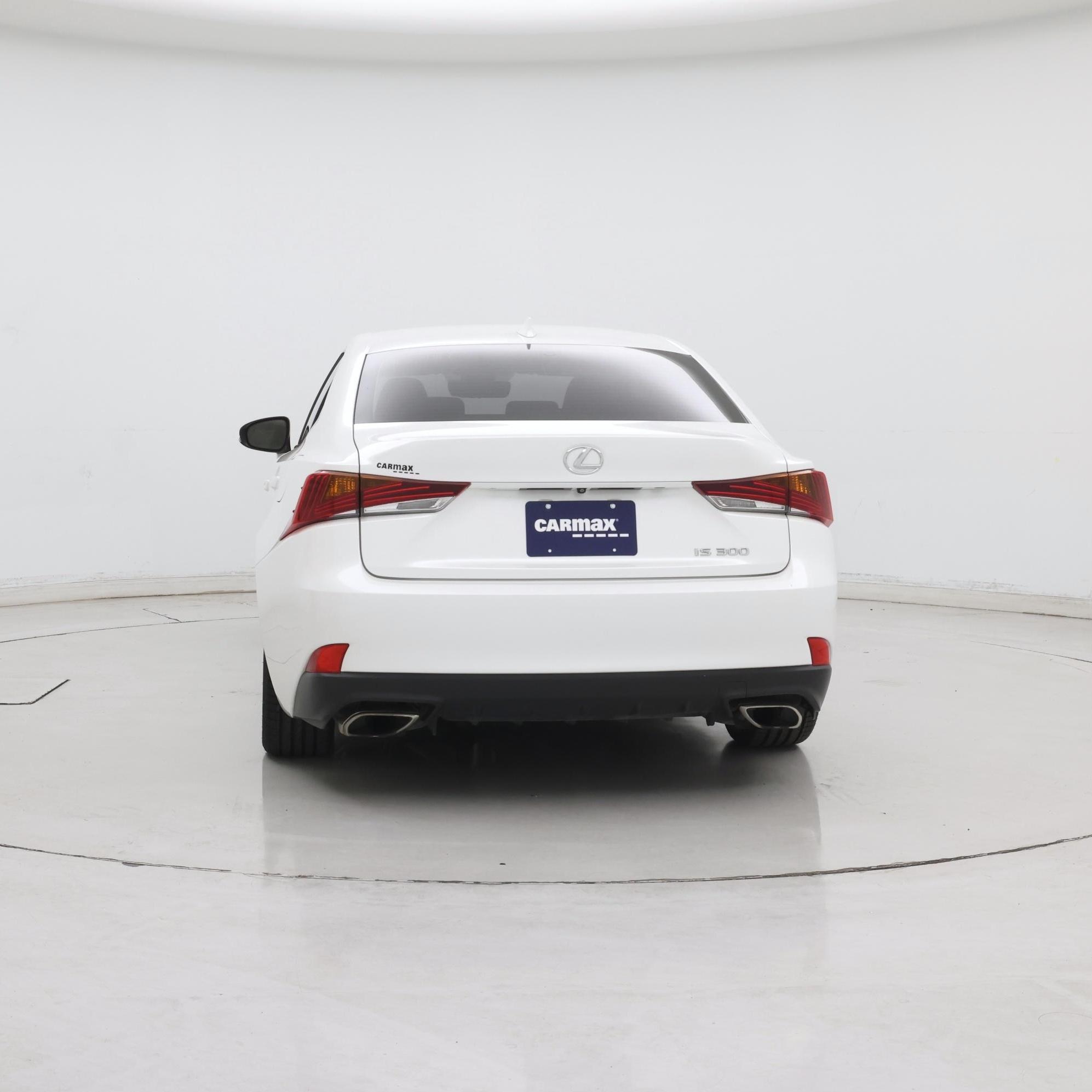 Thumbnail: 2019 Lexus IS - 6
