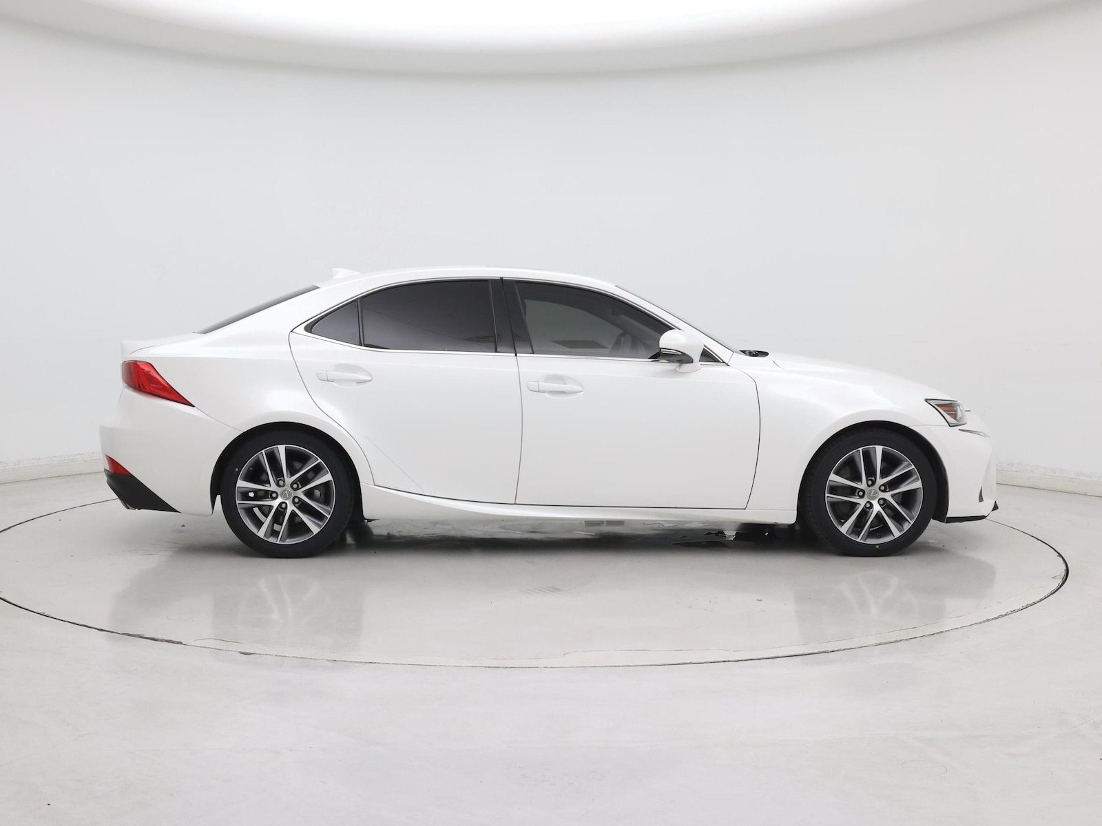 2019 Lexus IS 300 - Photo 8