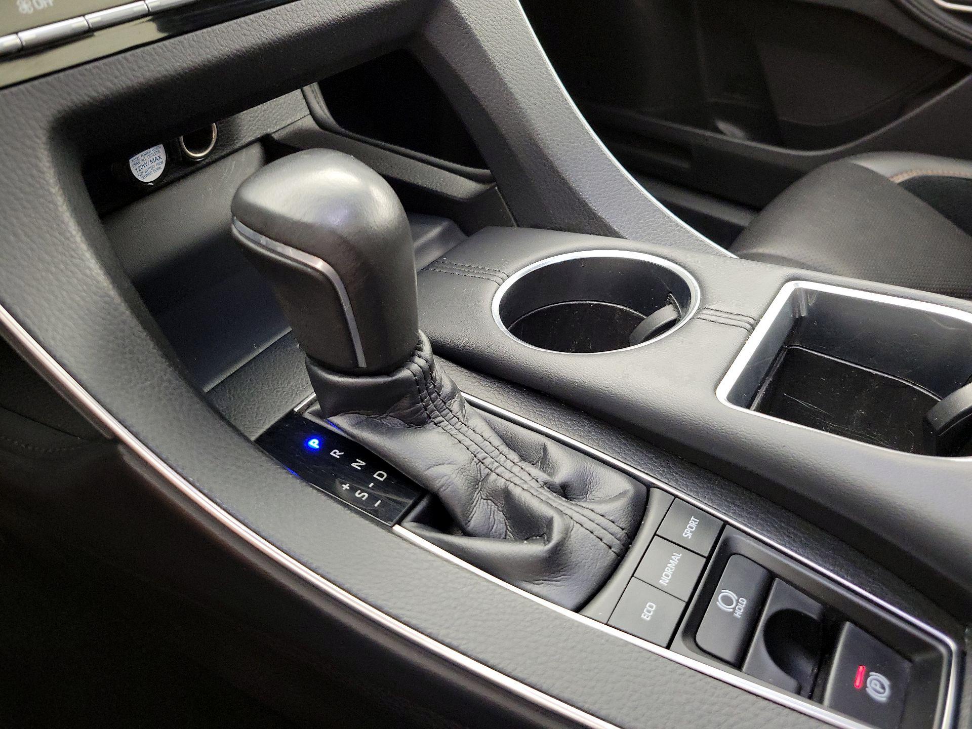 Thumbnail: 2019 Toyota Avalon - 17
