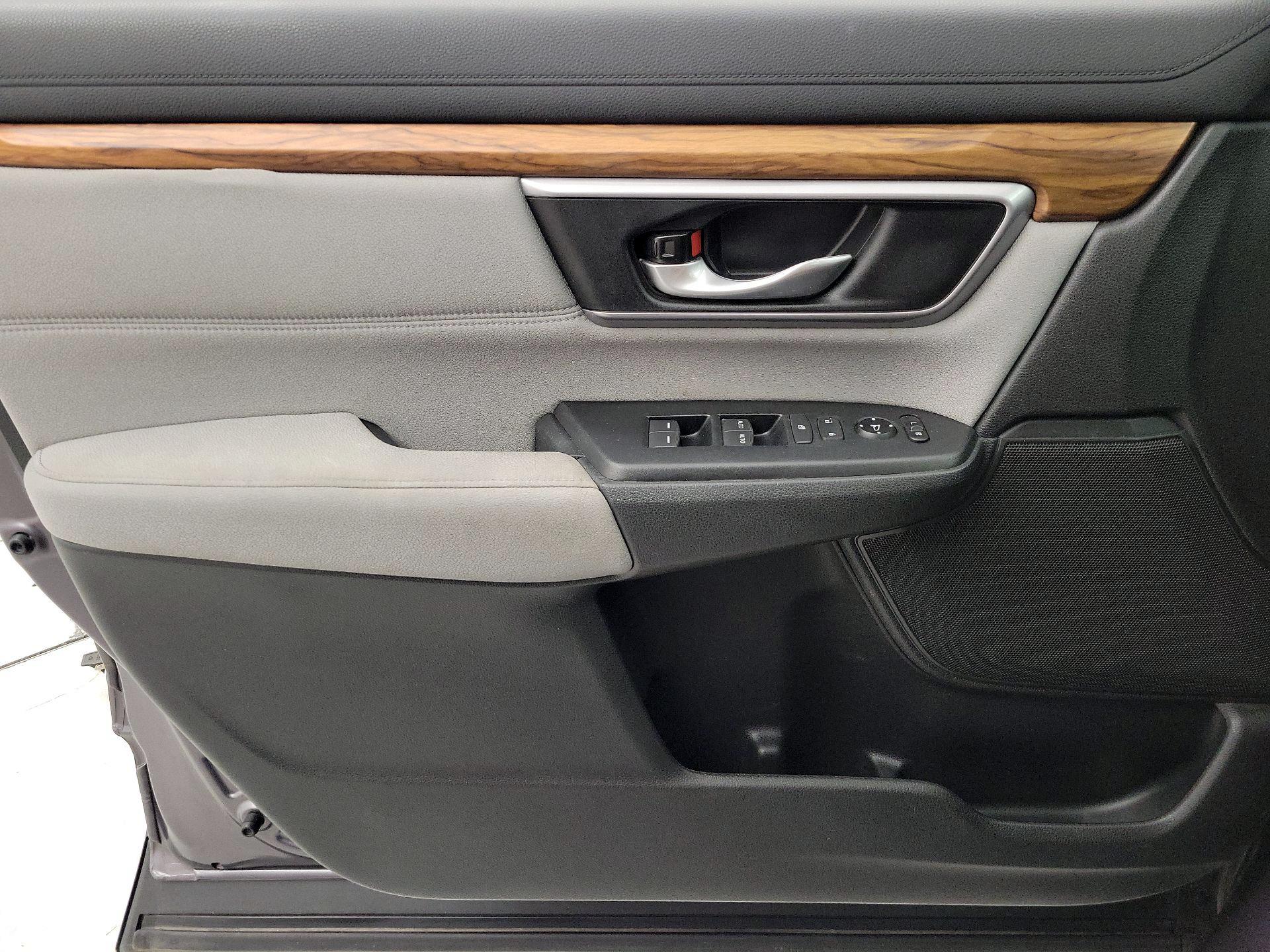 Thumbnail: 2017 Honda CR-V - 12