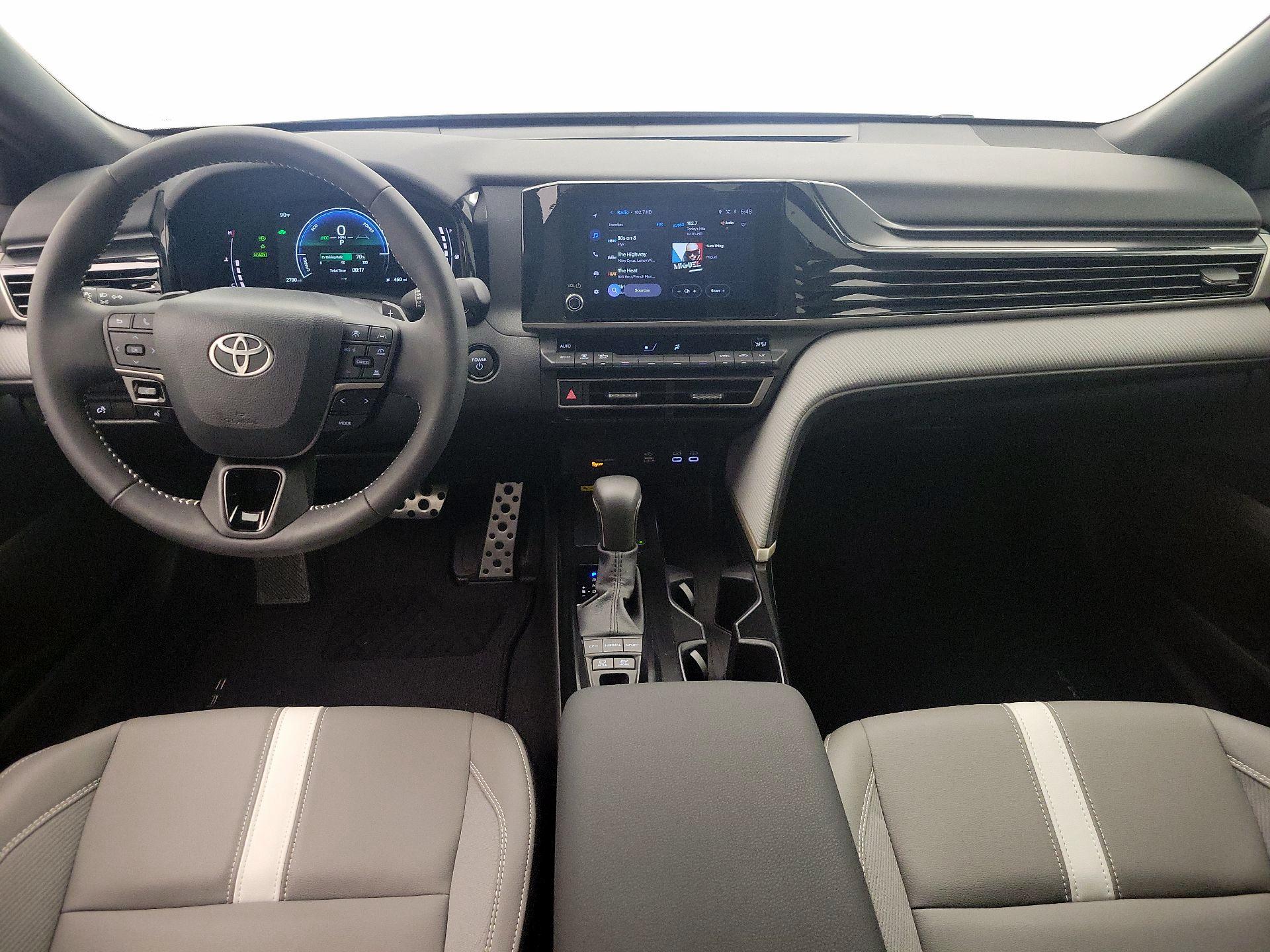 Thumbnail: 2025 Toyota Camry - 9