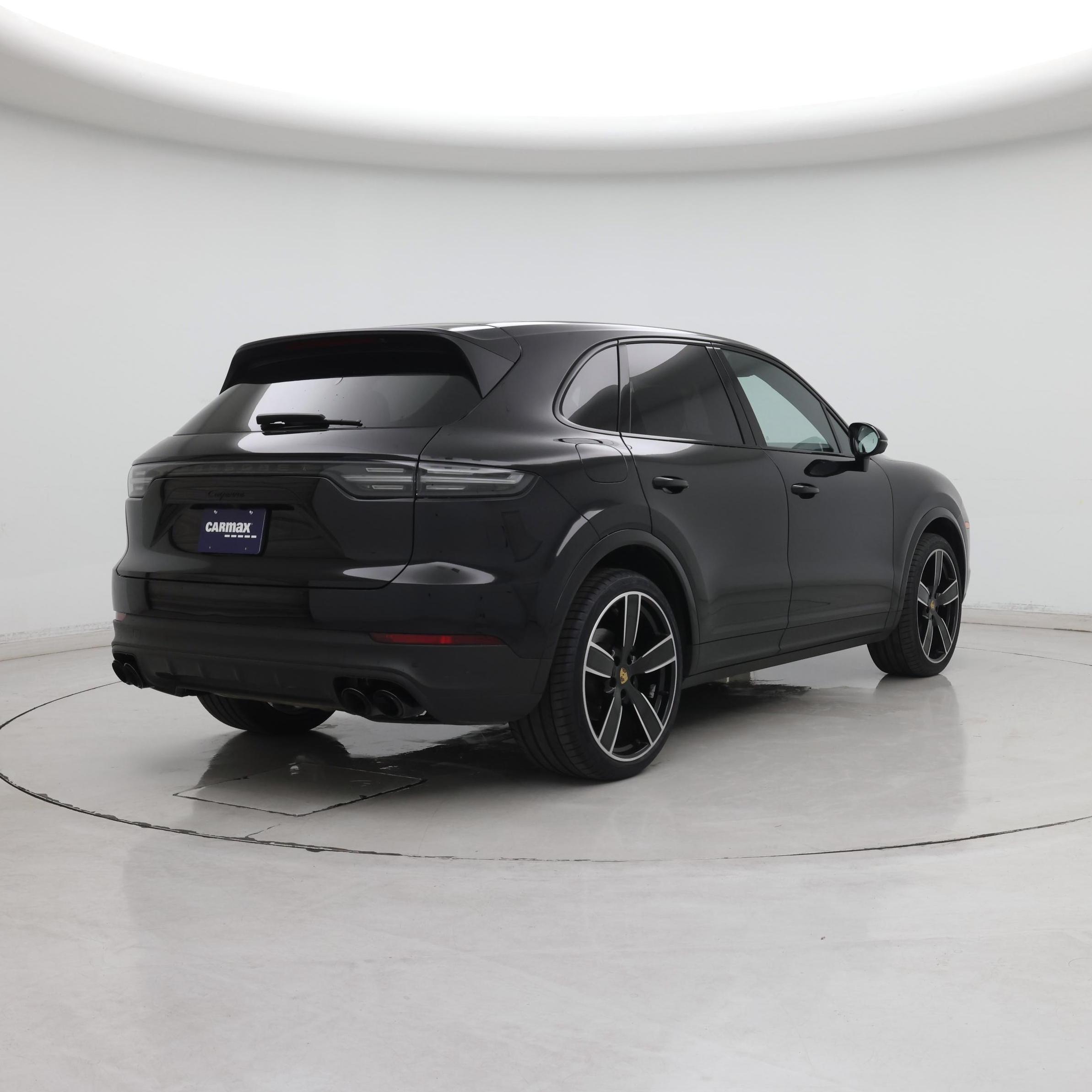 Thumbnail: 2023 Porsche Cayenne - 8