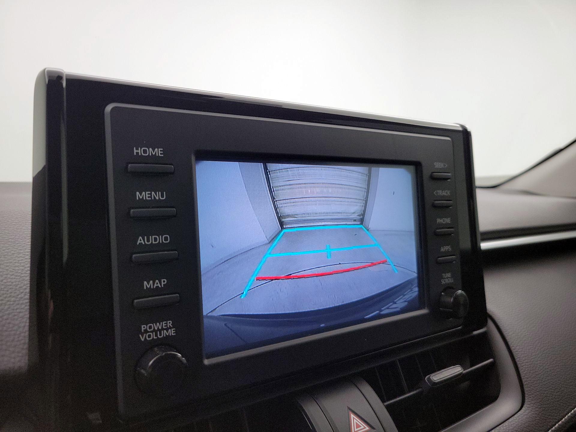 Thumbnail: 2019 Toyota RAV4 - 14