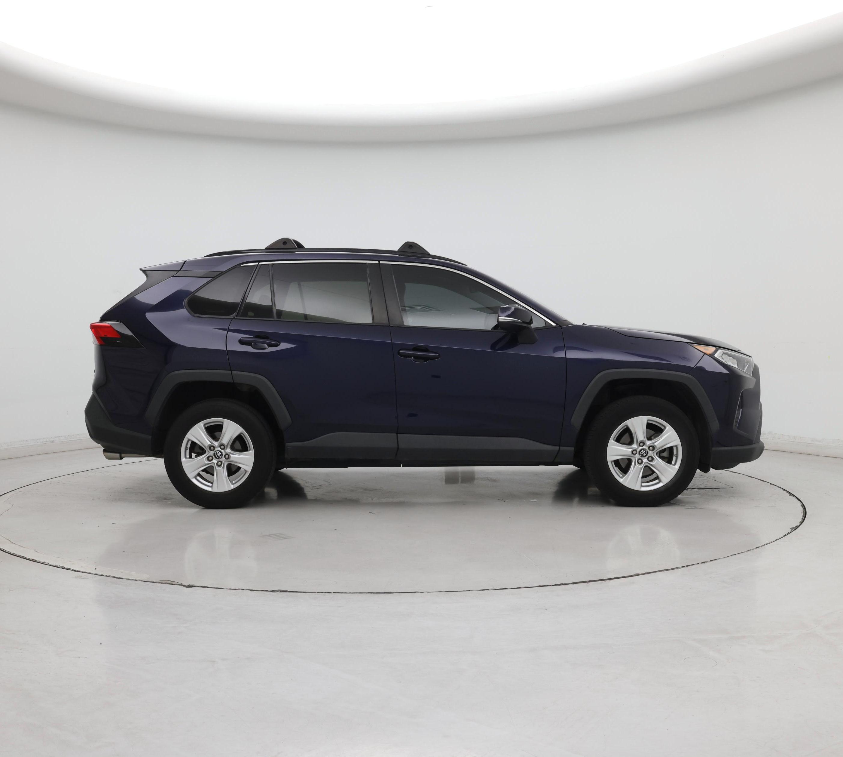 Thumbnail: 2019 Toyota RAV4 - 7
