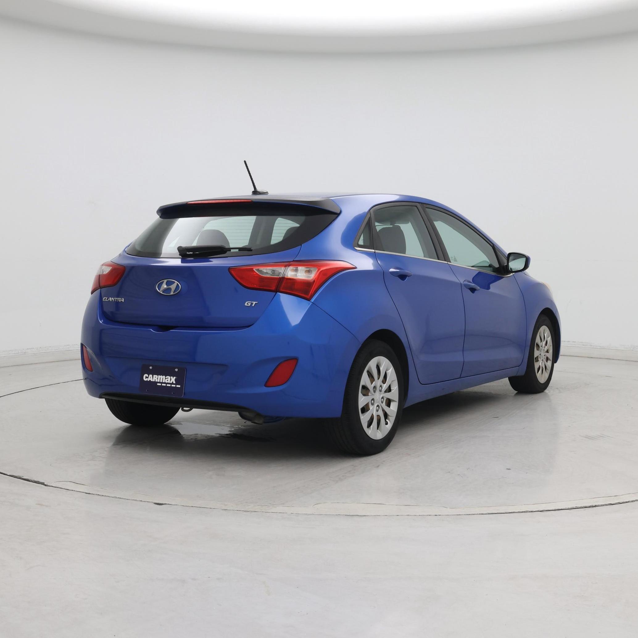 Thumbnail: 2017 Hyundai Elantra - 8