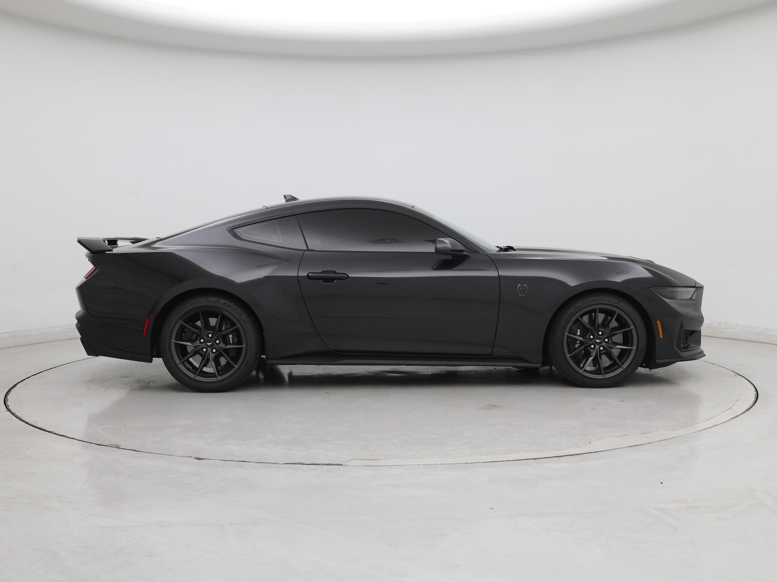 2024 Ford Mustang Dark Horse - Photo 8