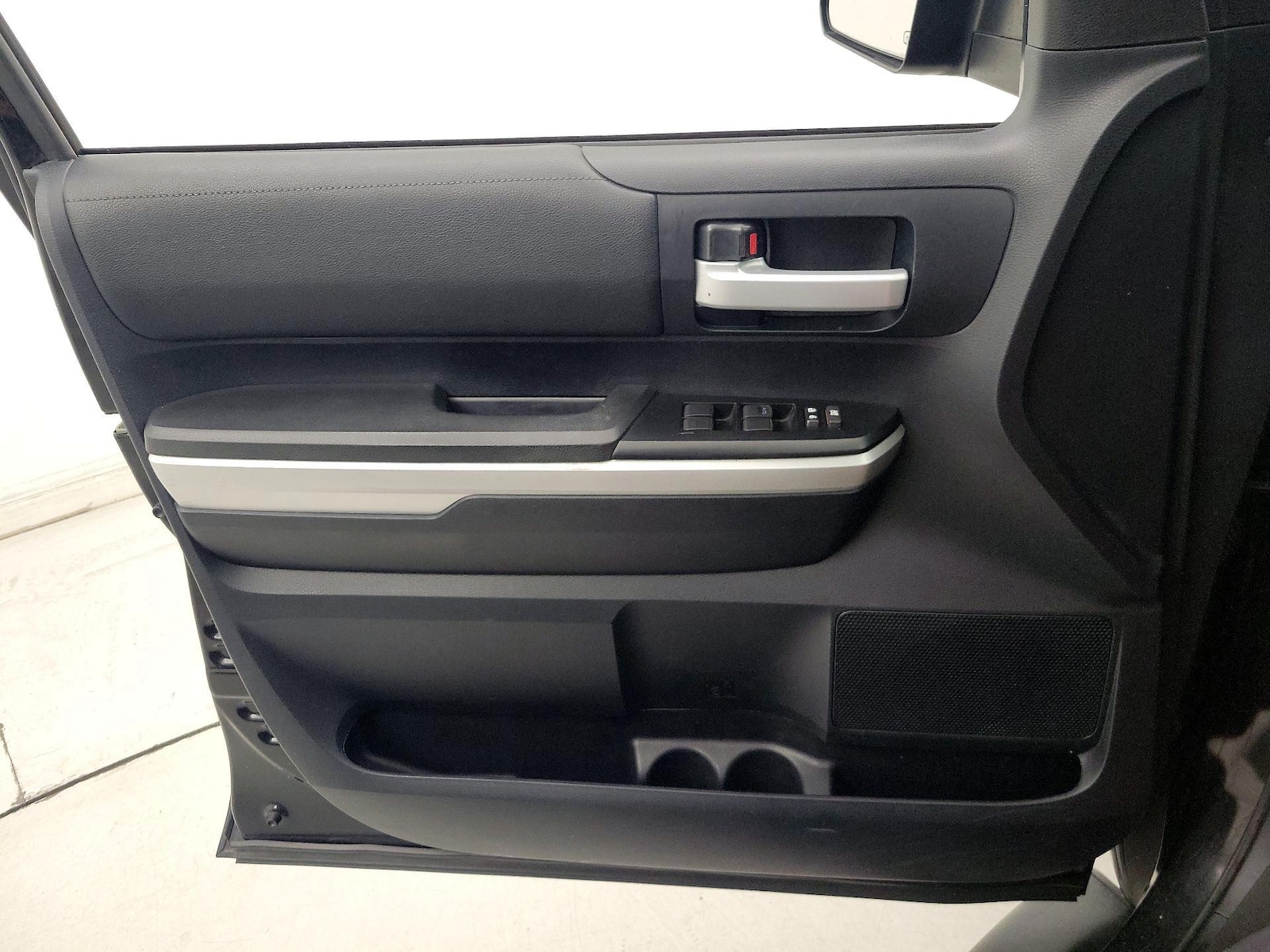 2015 Toyota Tundra SR5 - Photo 13