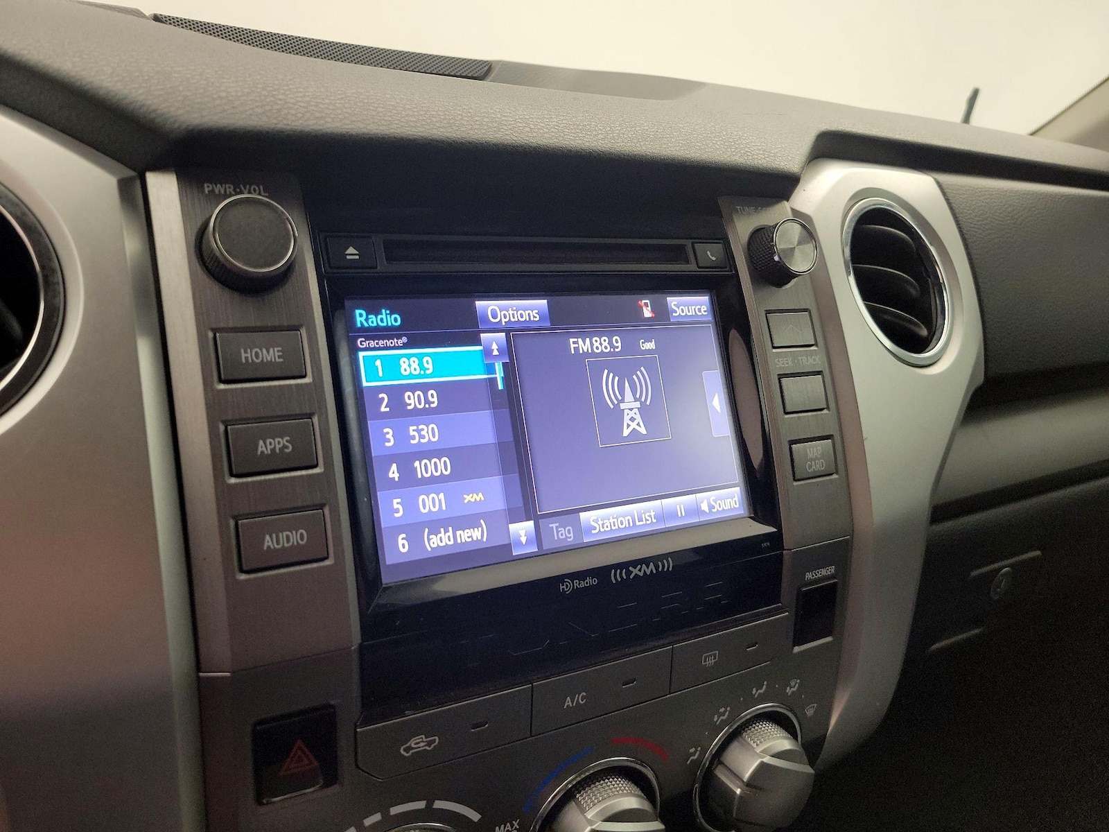 2015 Toyota Tundra SR5 - Photo 17
