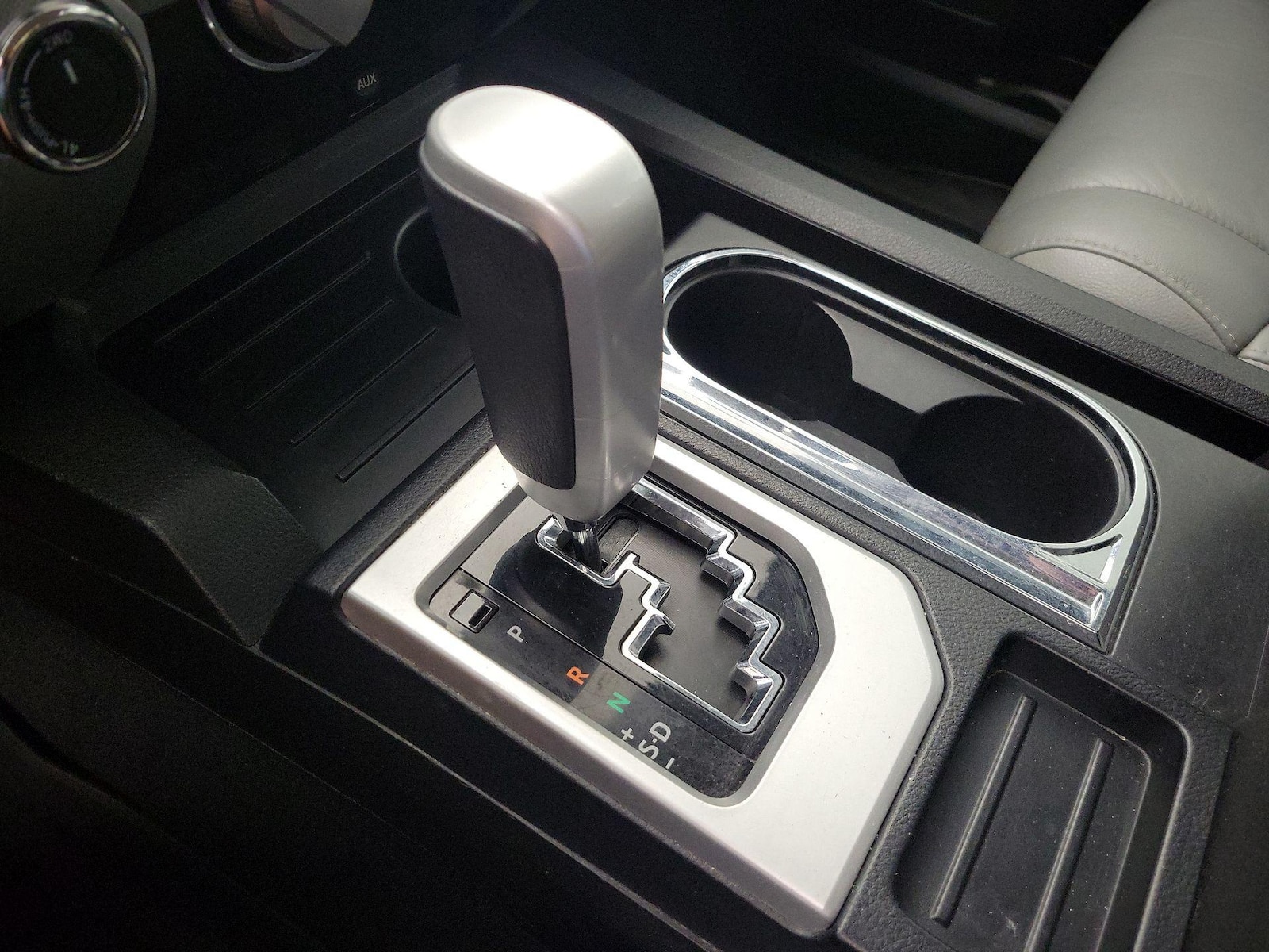 2015 Toyota Tundra SR5 - Photo 19