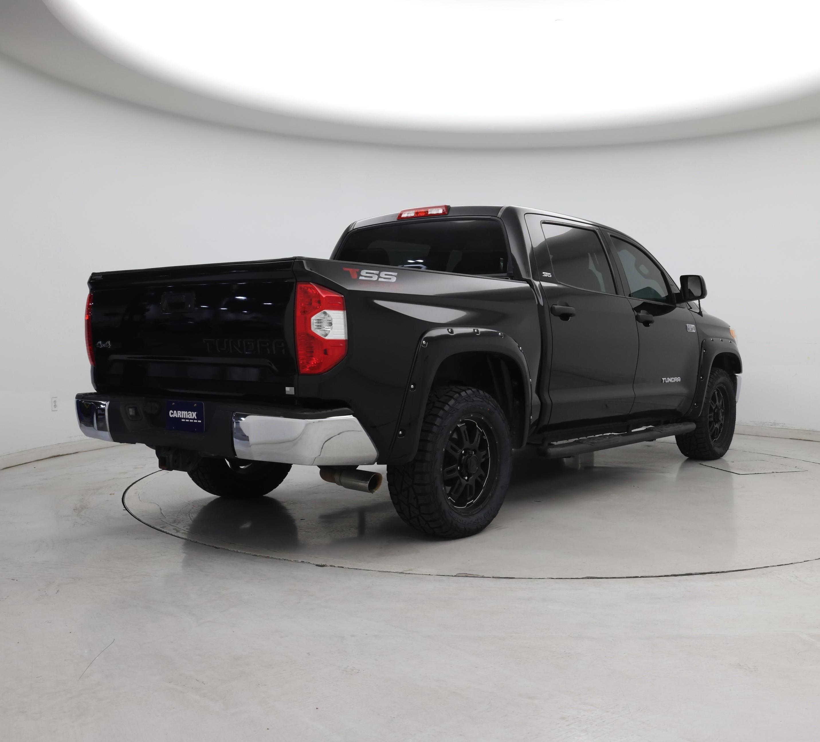 Thumbnail: 2015 Toyota Tundra - 8