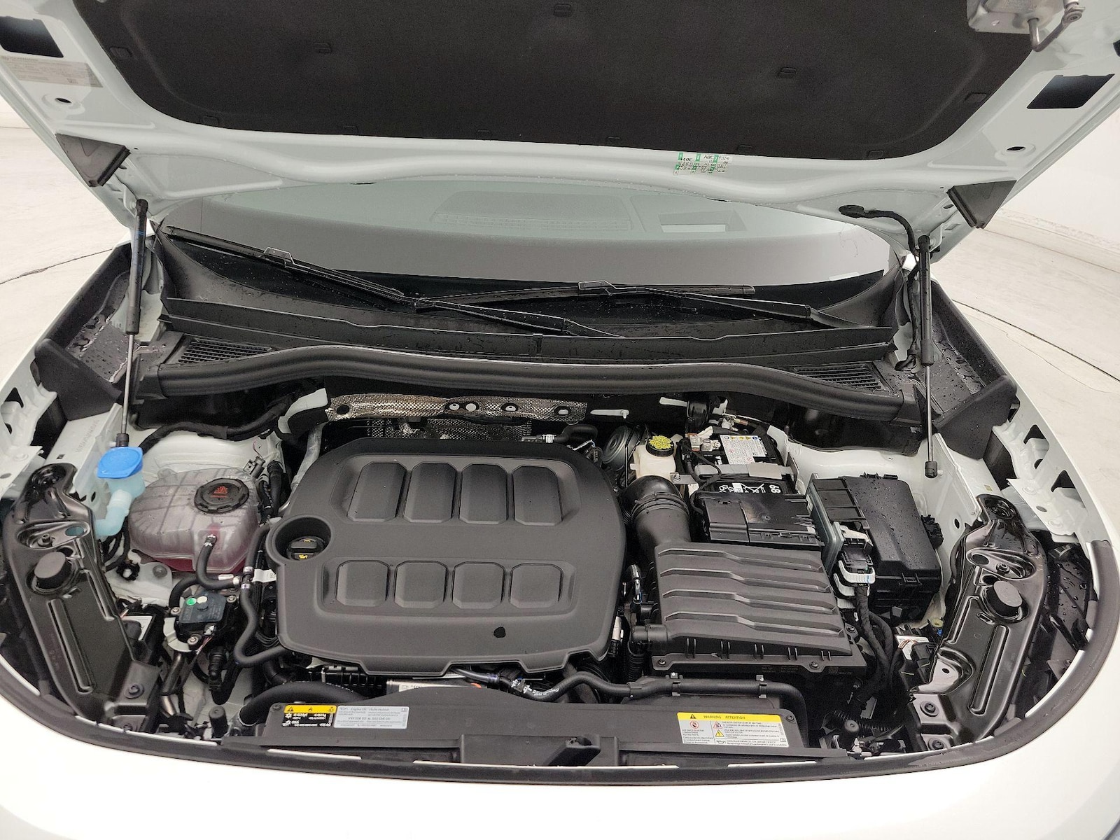 2025 Volkswagen Tiguan SE R-LINE BLACK - Photo 23