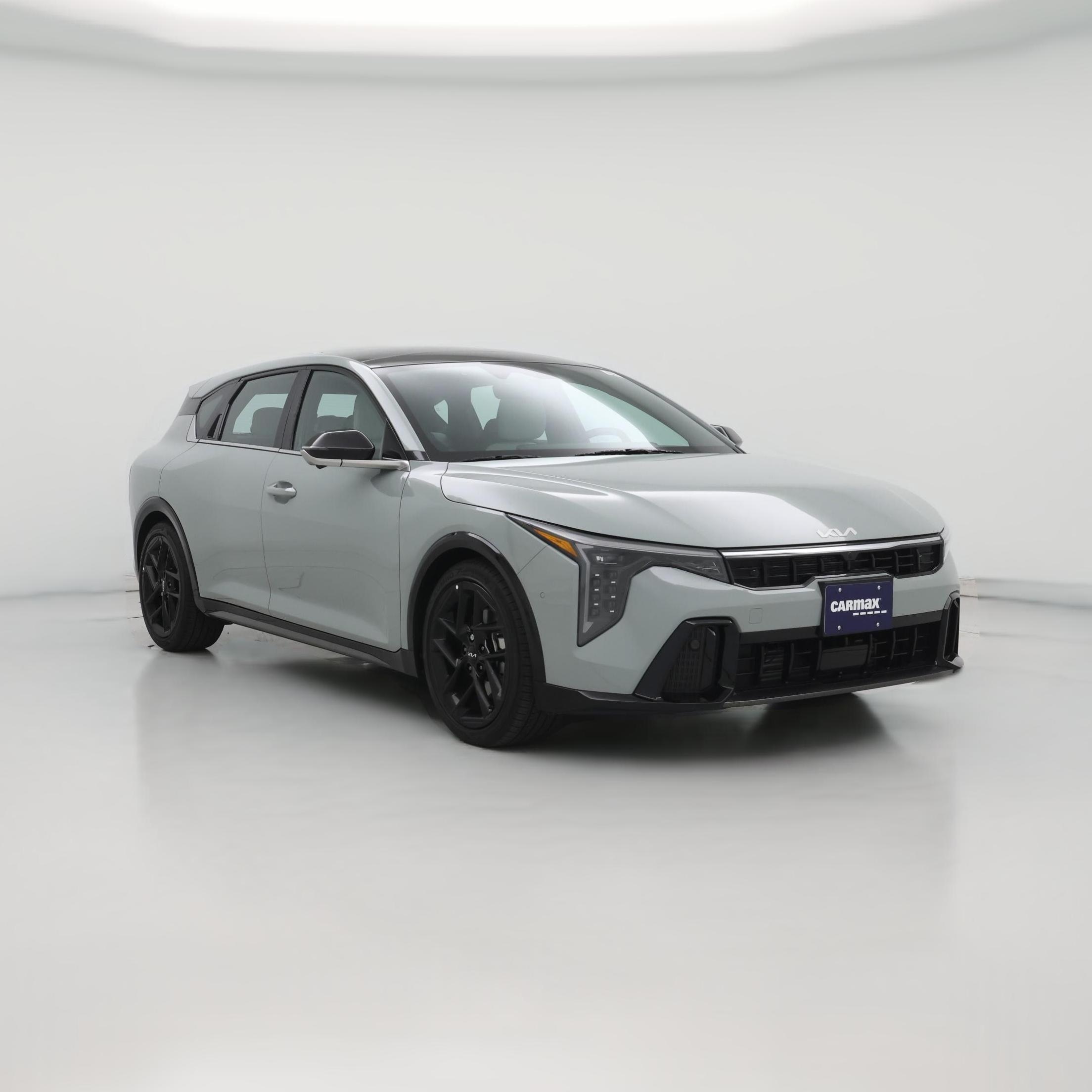 Thumbnail: 2026 Kia K4 - 1