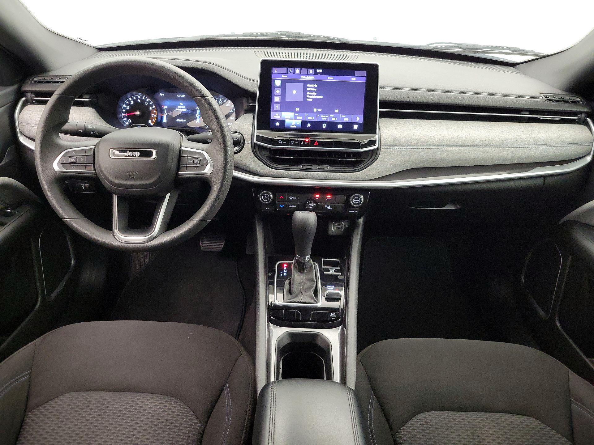 Thumbnail: 2024 Jeep Compass - 9