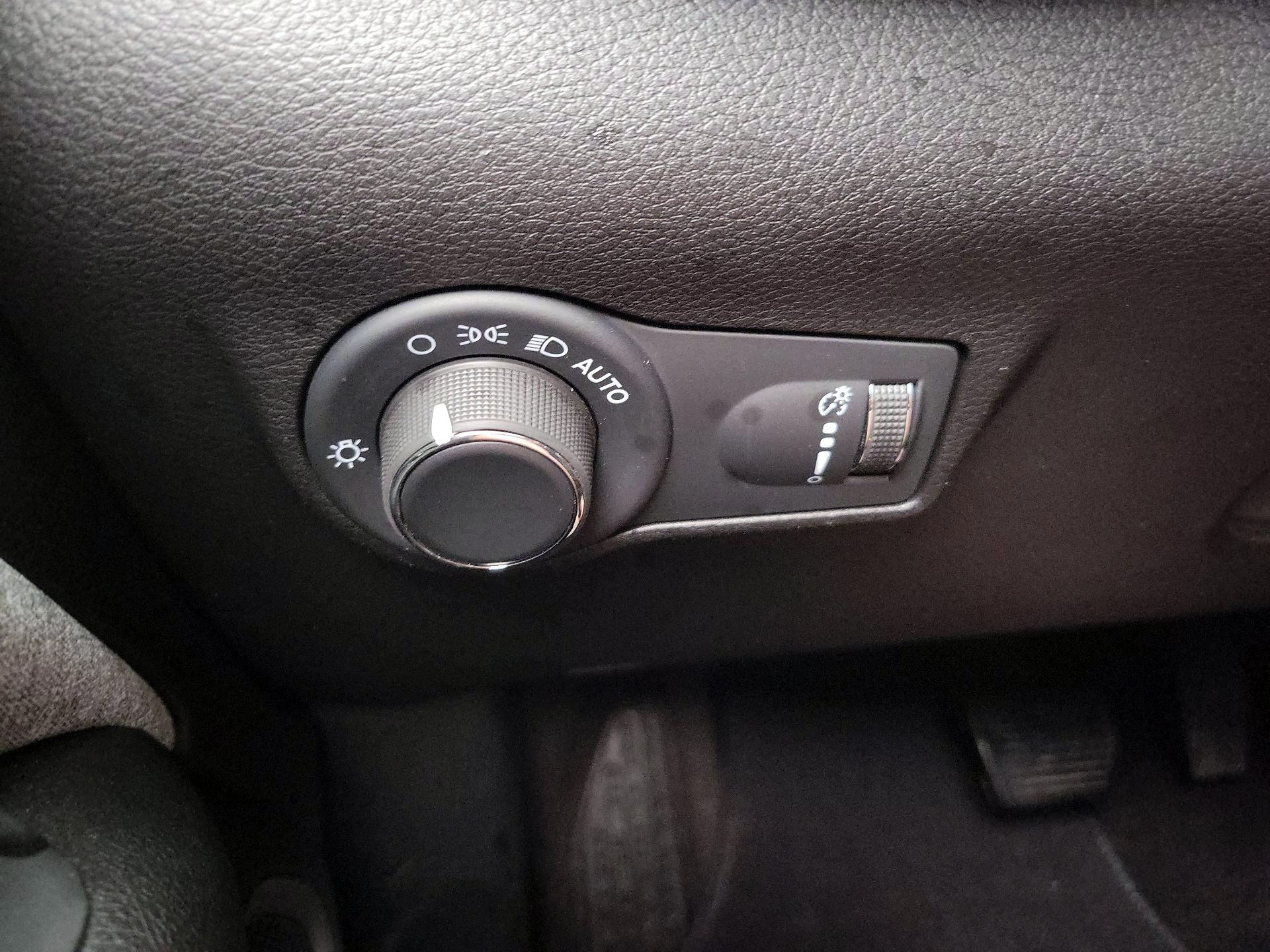 Thumbnail: 2024 Jeep Compass - 13