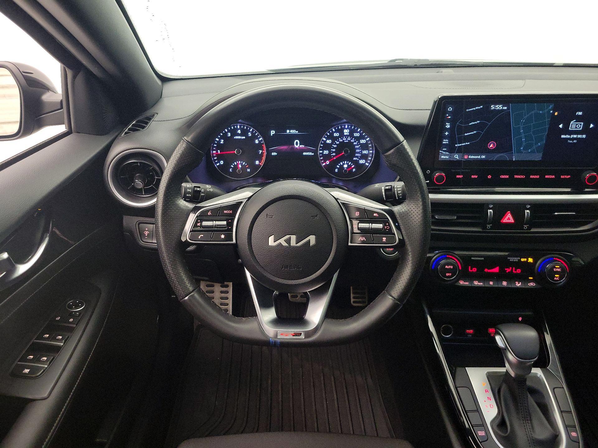 Thumbnail: 2024 Kia Forte - 10