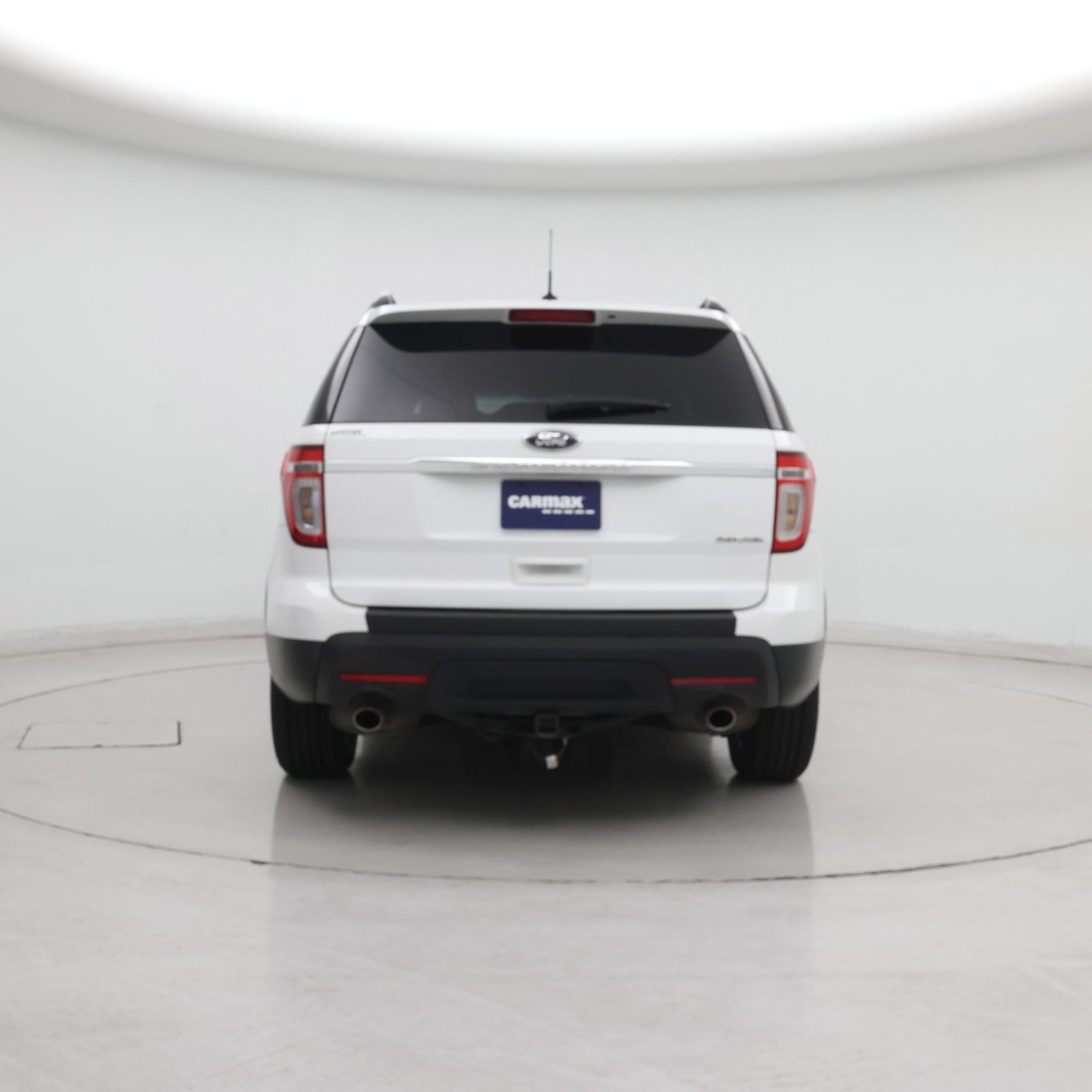 Thumbnail: 2015 Ford Explorer - 6