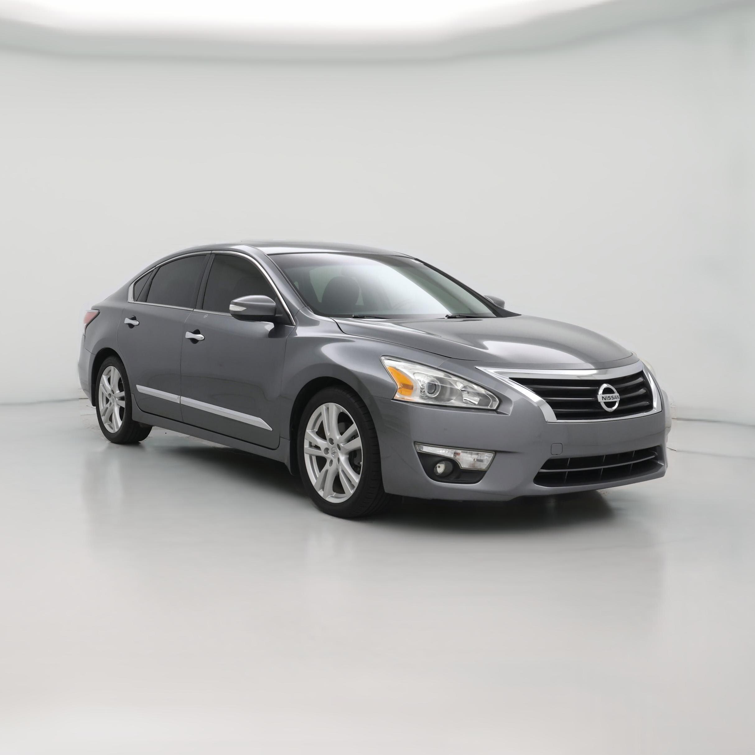 Thumbnail: 2014 Nissan Altima - 1
