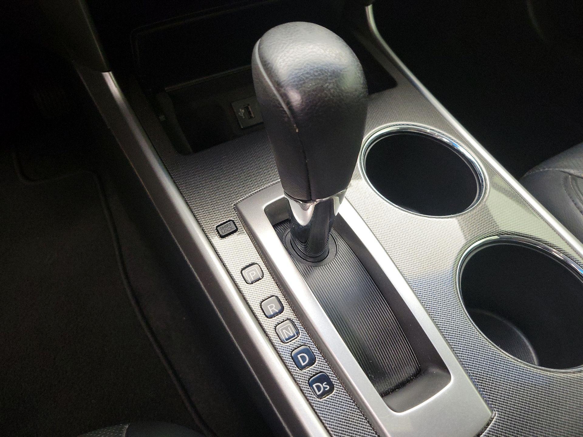 Thumbnail: 2014 Nissan Altima - 18