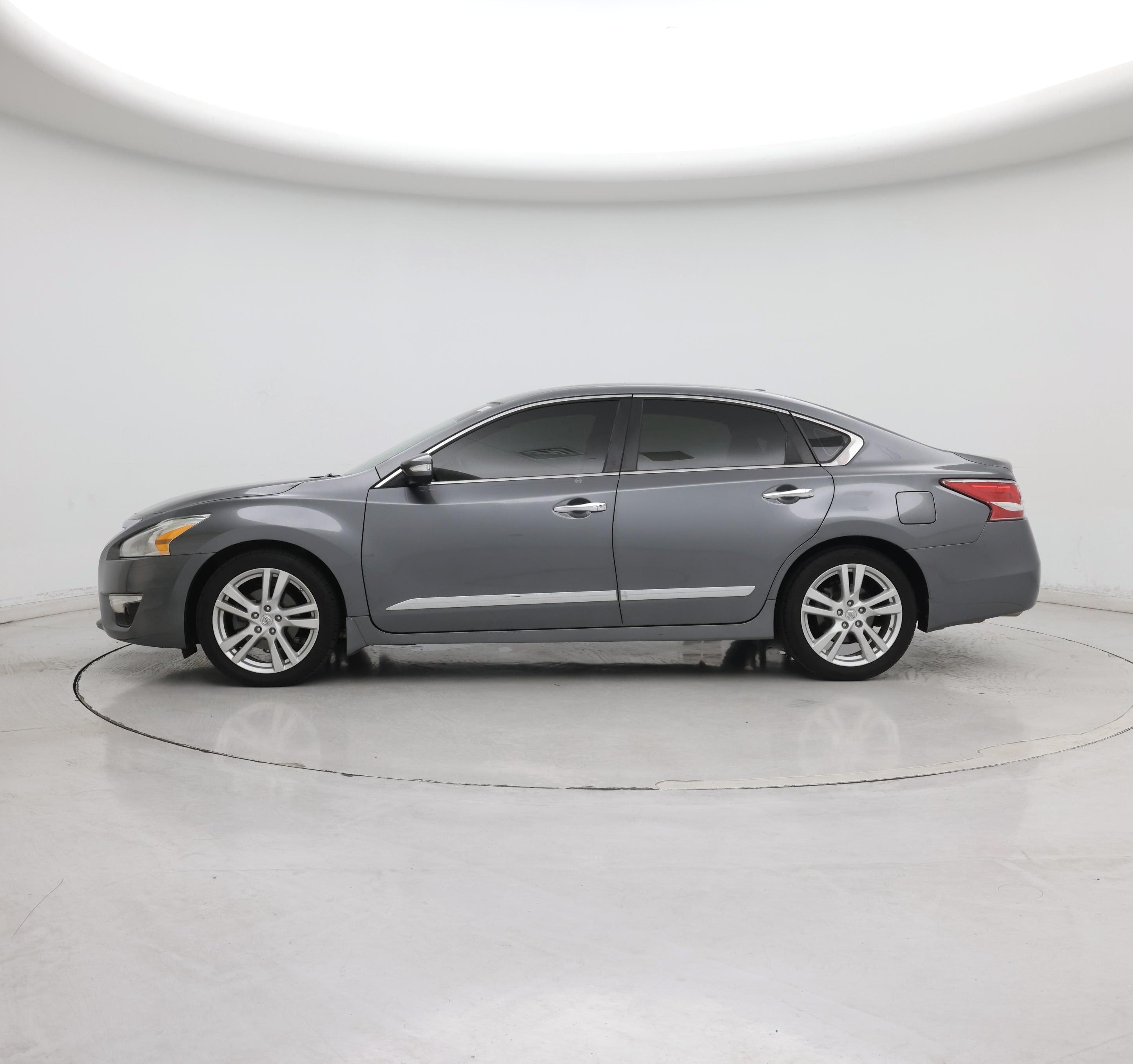 Thumbnail: 2014 Nissan Altima - 3