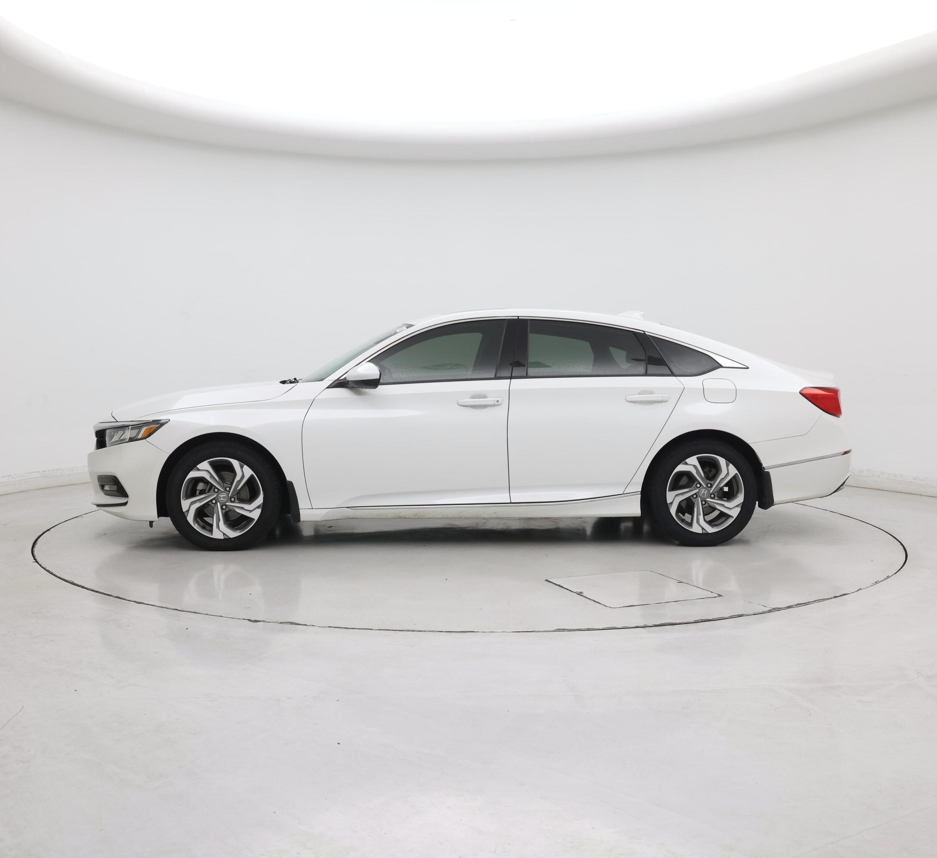 Thumbnail: 2019 Honda Accord - 3
