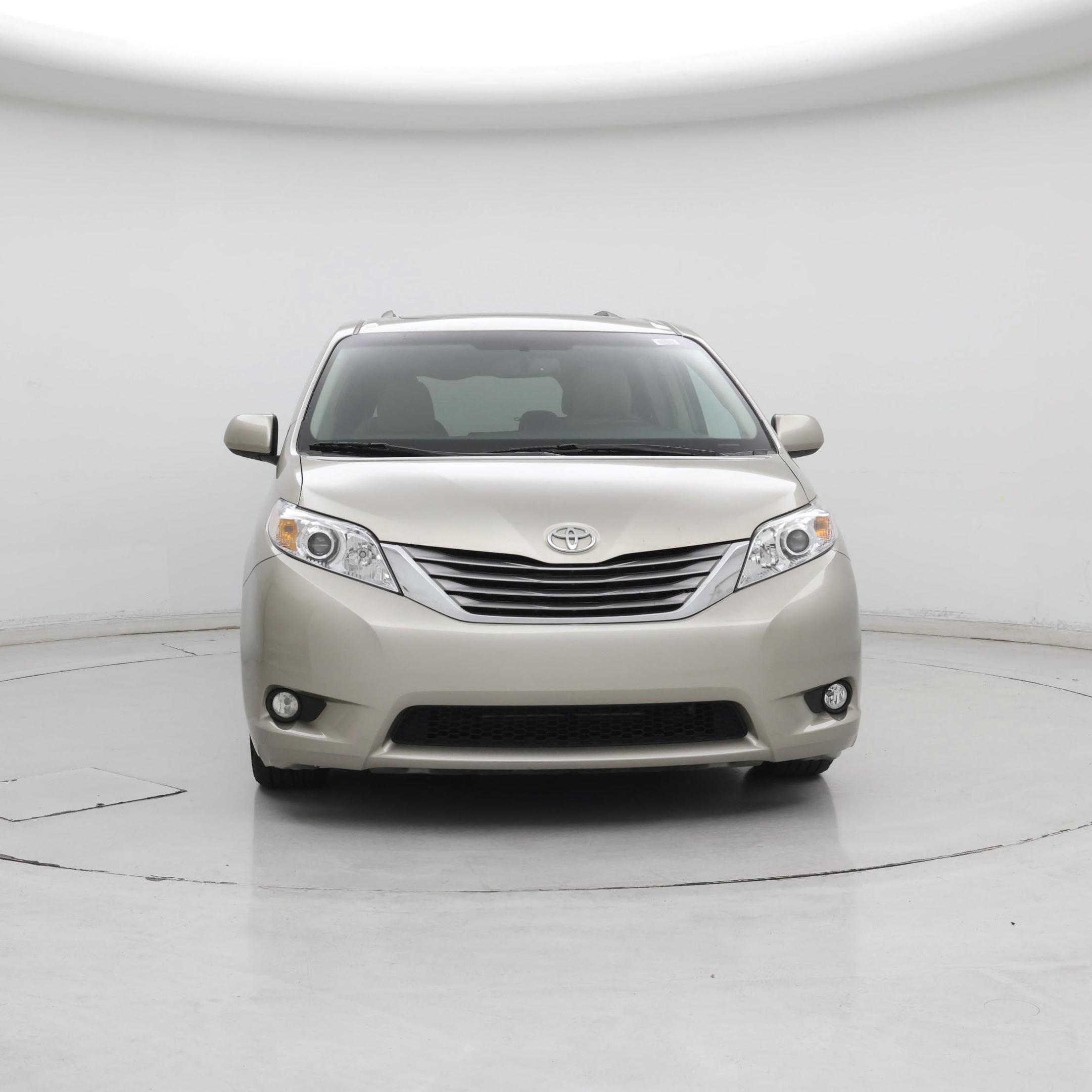 Thumbnail: 2016 Toyota Sienna - 5